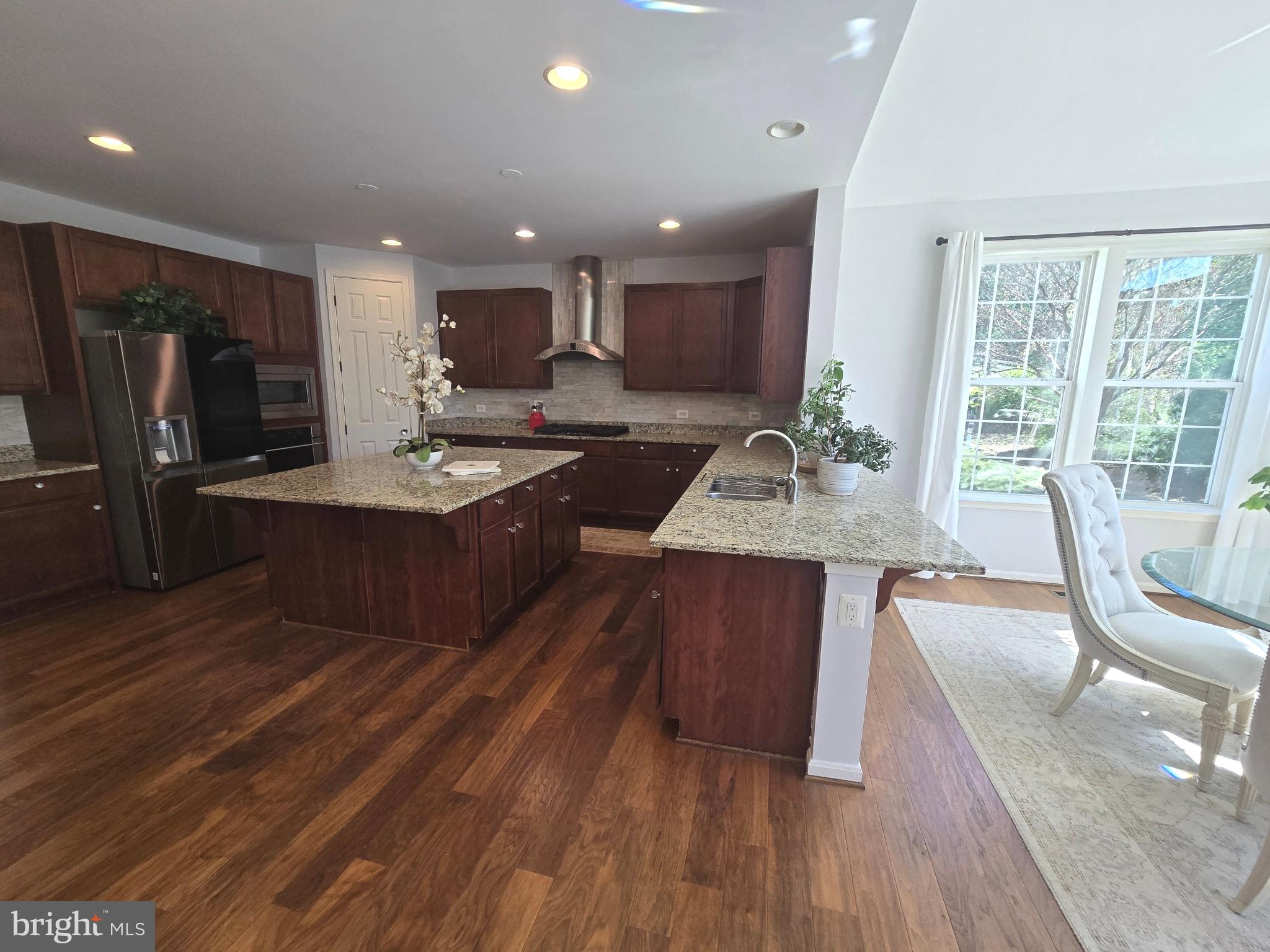 JAMISONS FARM - Residential