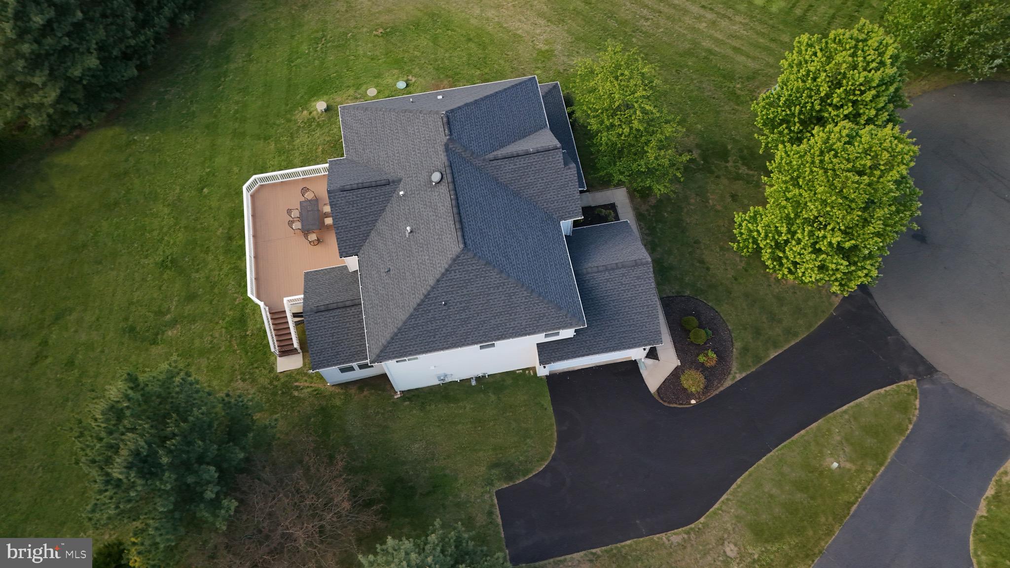 JAMISONS FARM - Residential