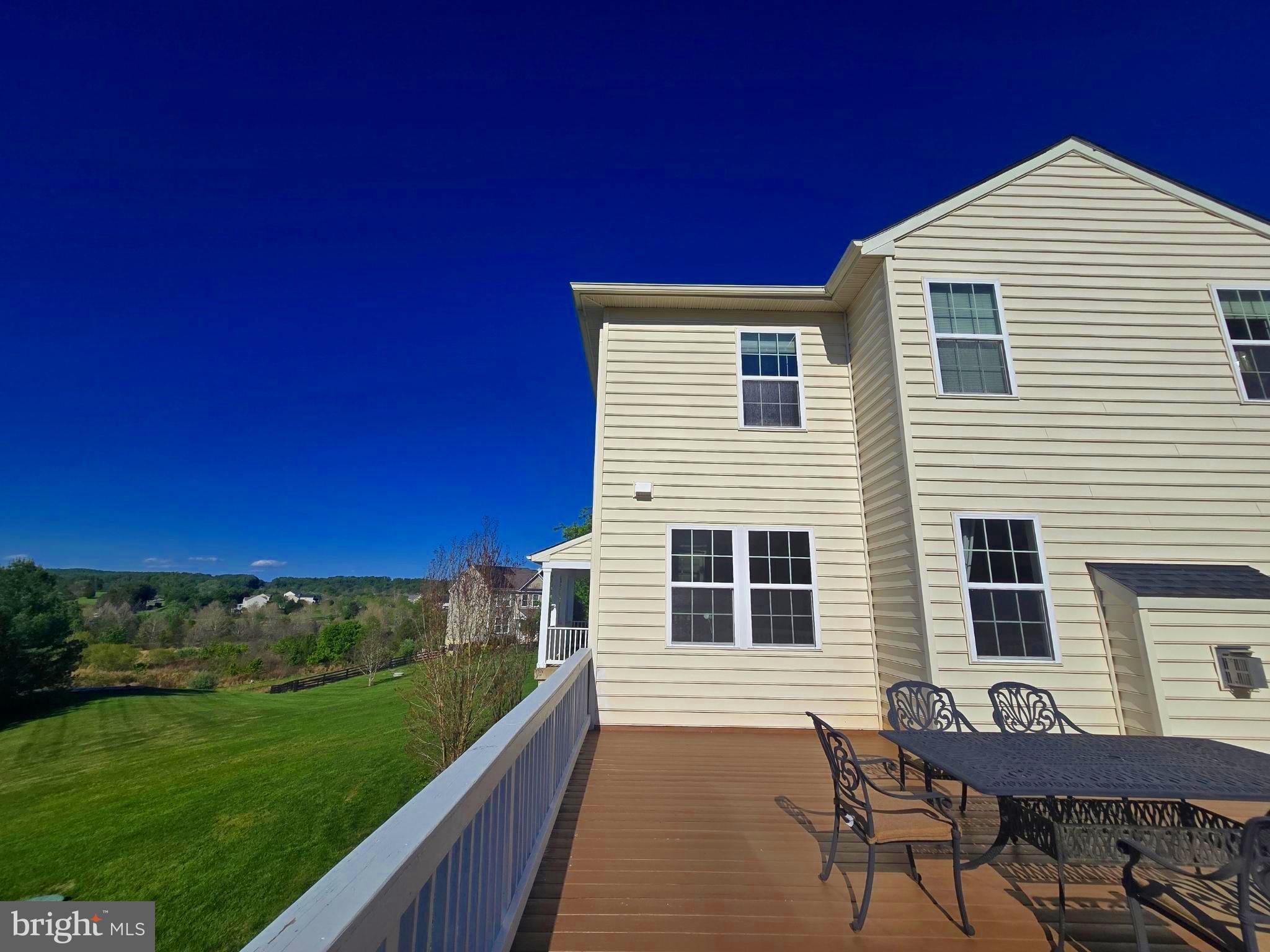 JAMISONS FARM - Residential