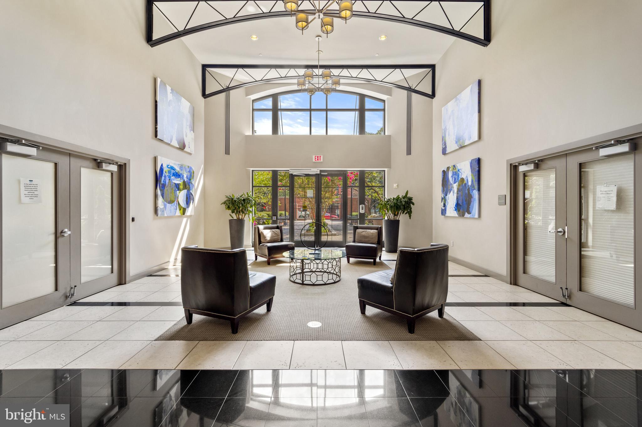 CLARENDON - Residential Lease