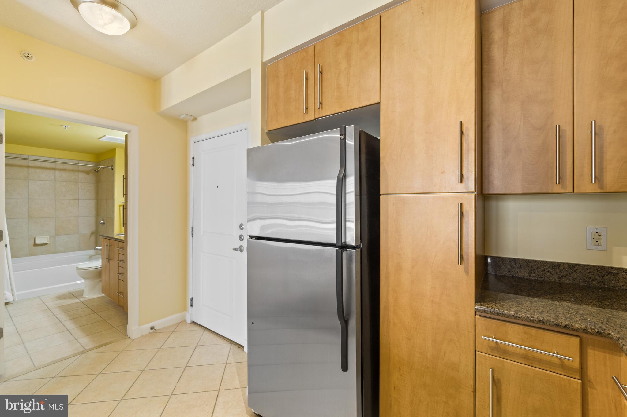 CLARENDON - Residential Lease