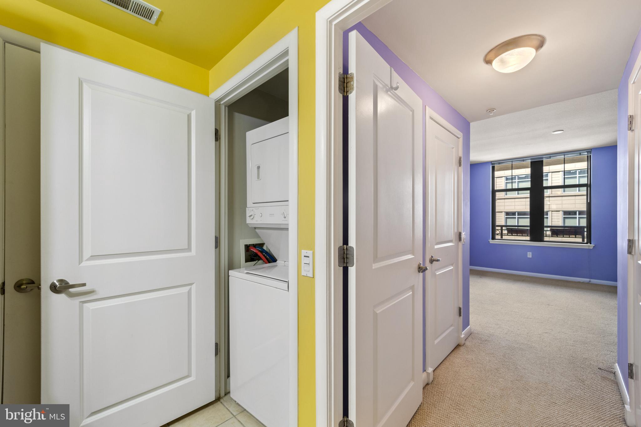 CLARENDON - Residential Lease