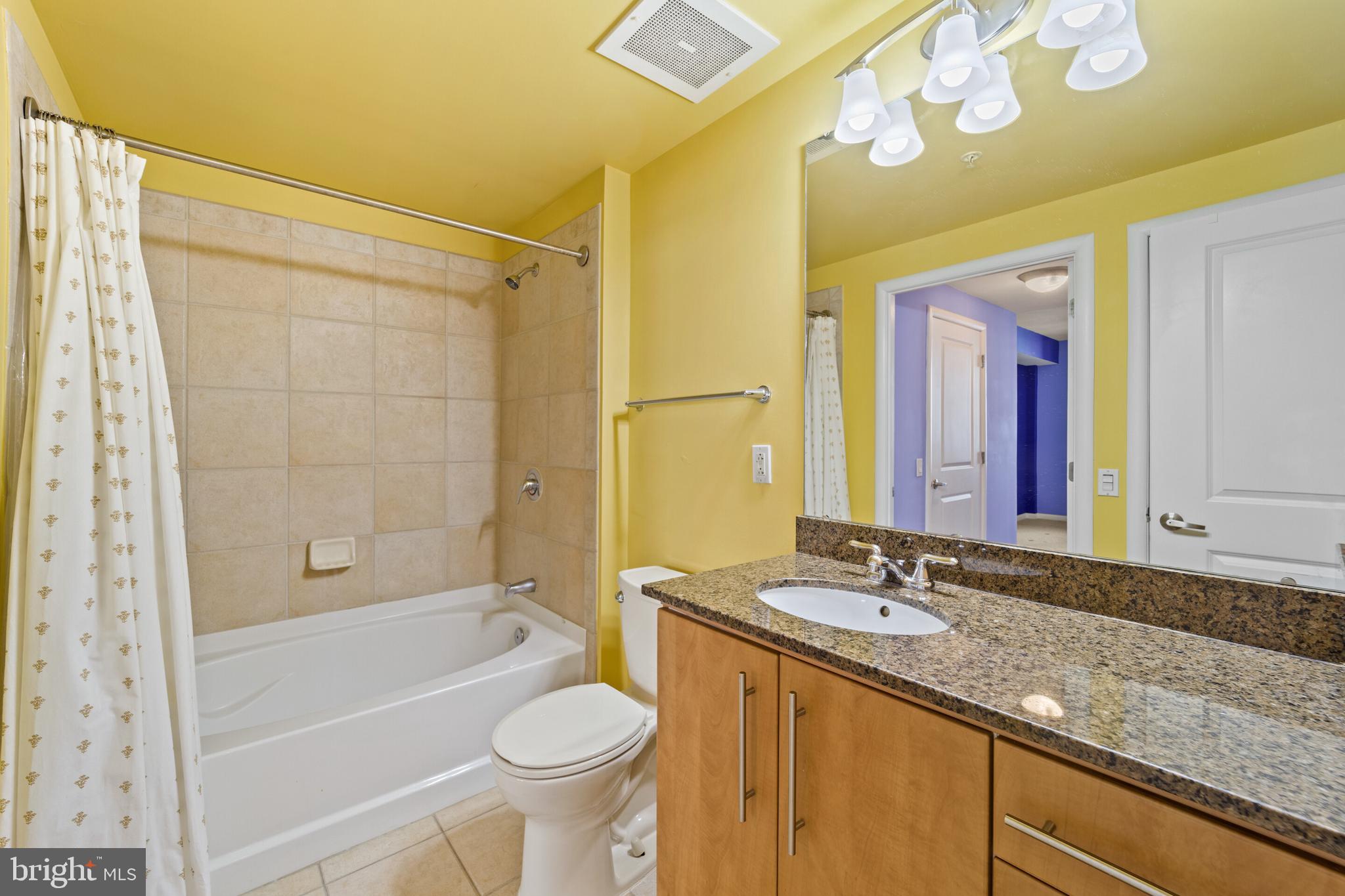 CLARENDON - Residential Lease