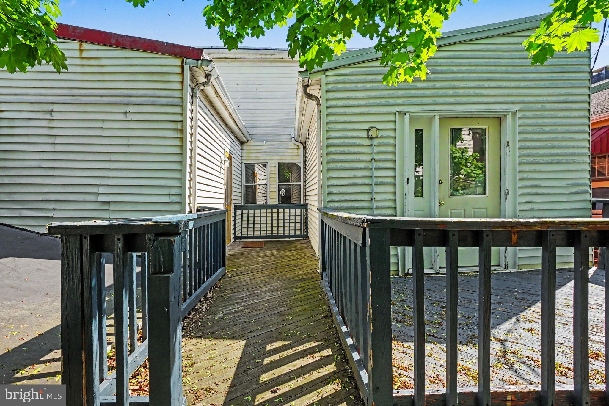 POTTSVILLE - Residential
