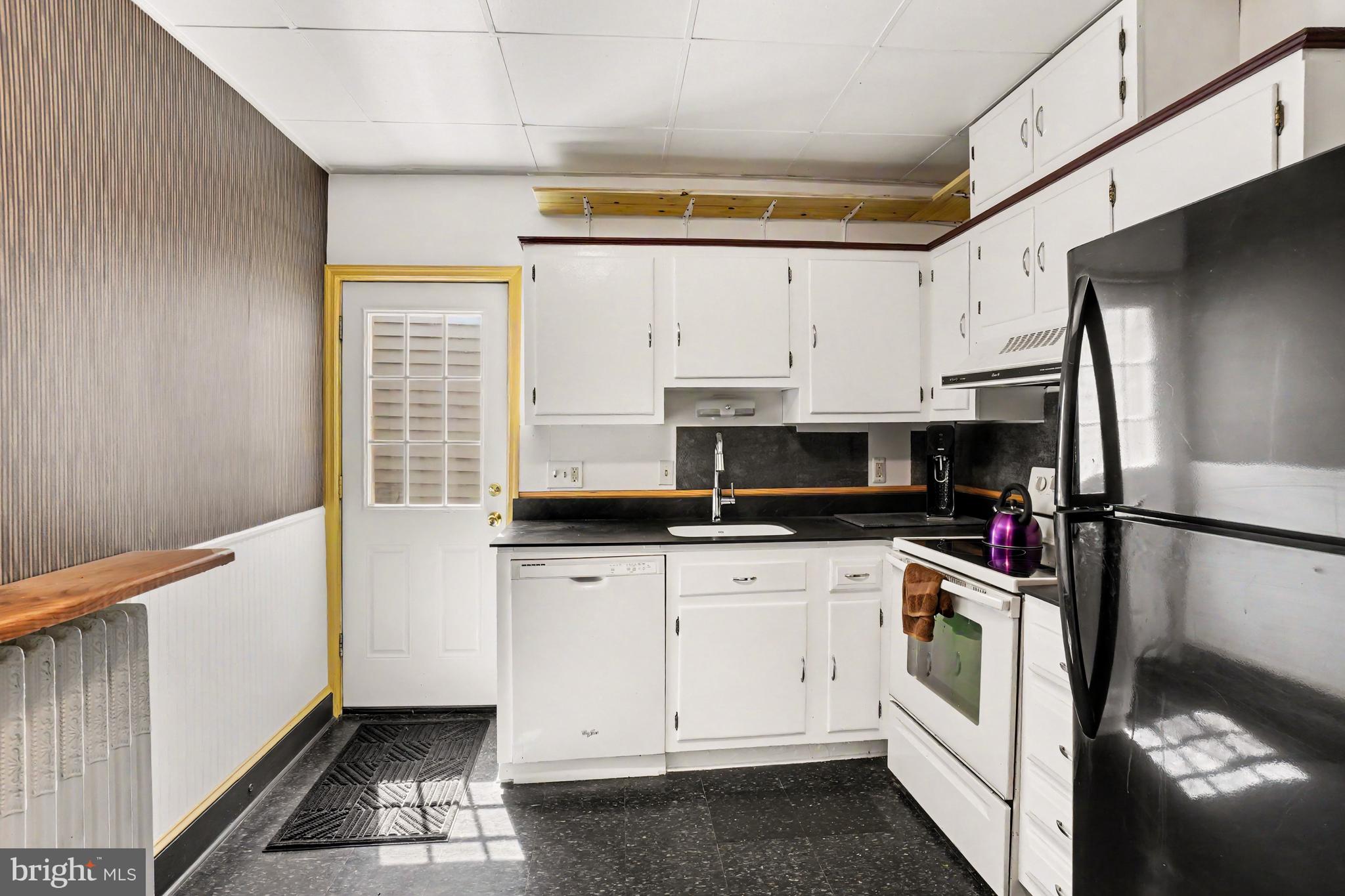 POTTSVILLE - Residential