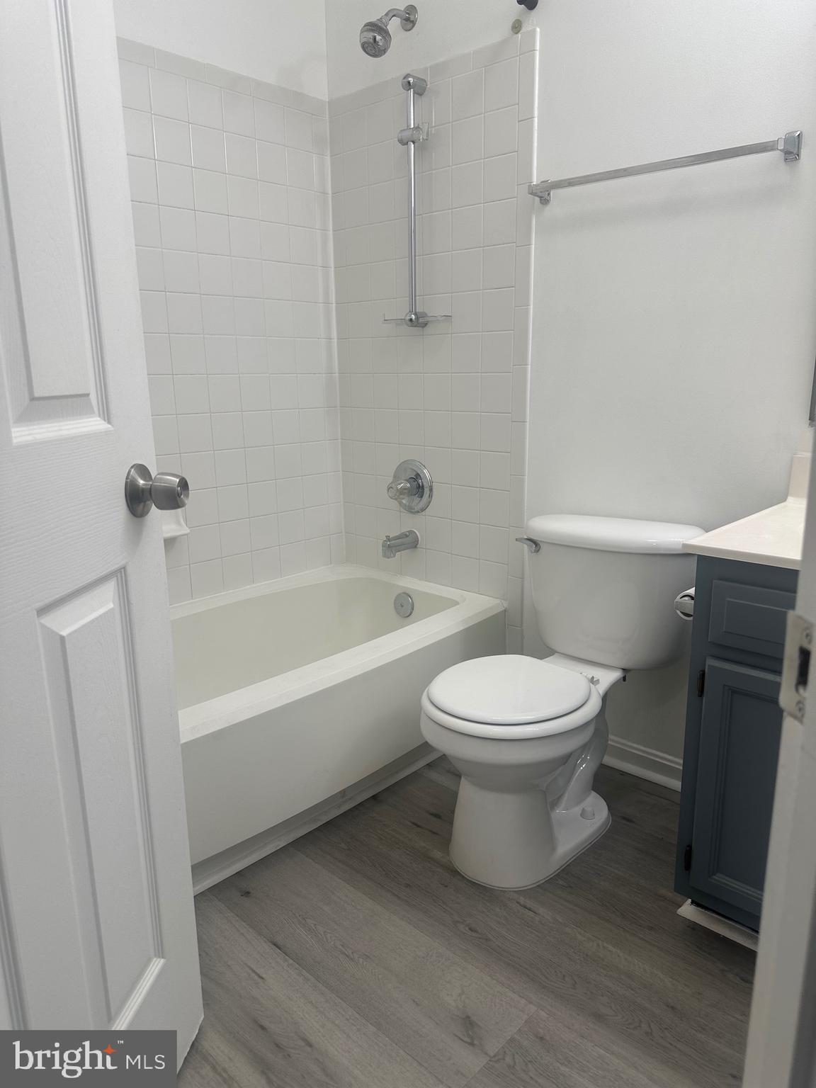 PARK RIDGE - Residential Lease