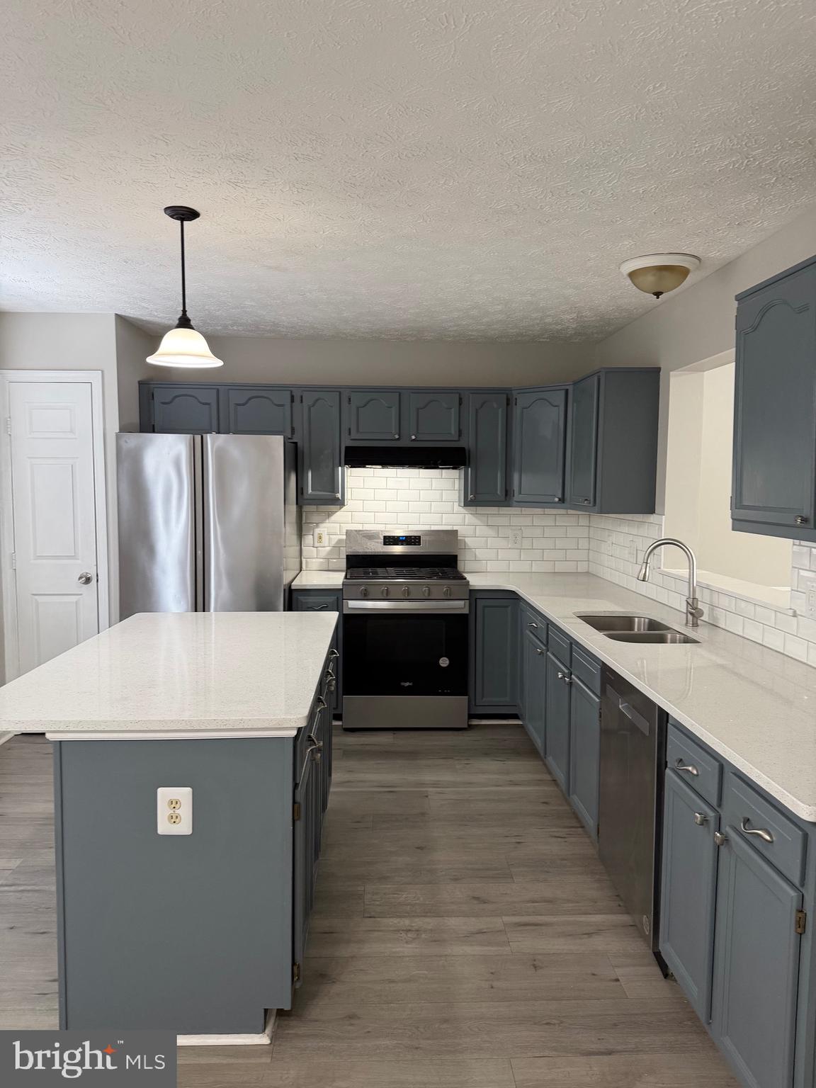 PARK RIDGE - Residential Lease