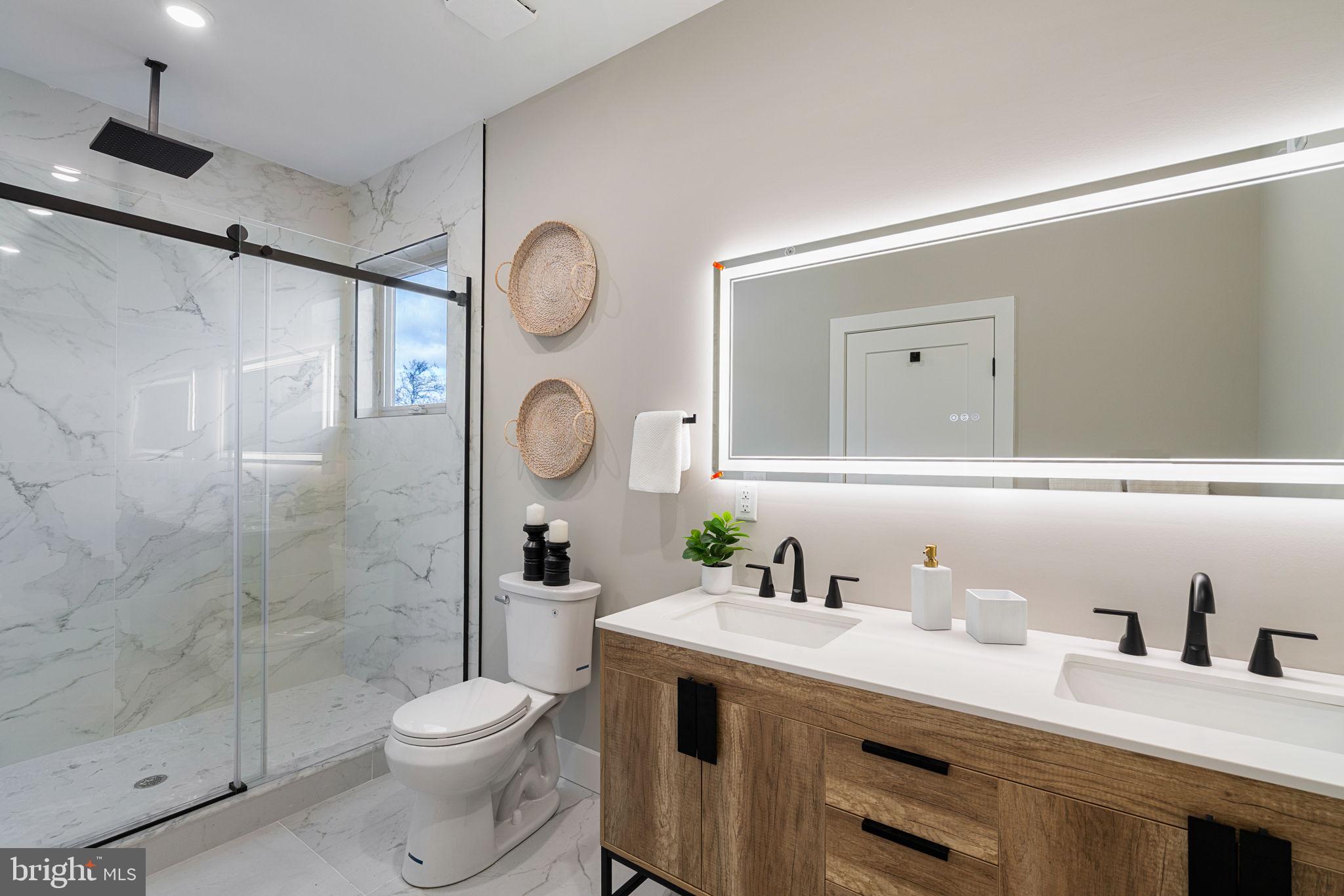 EAST PASSYUNK CROSSING - Residential