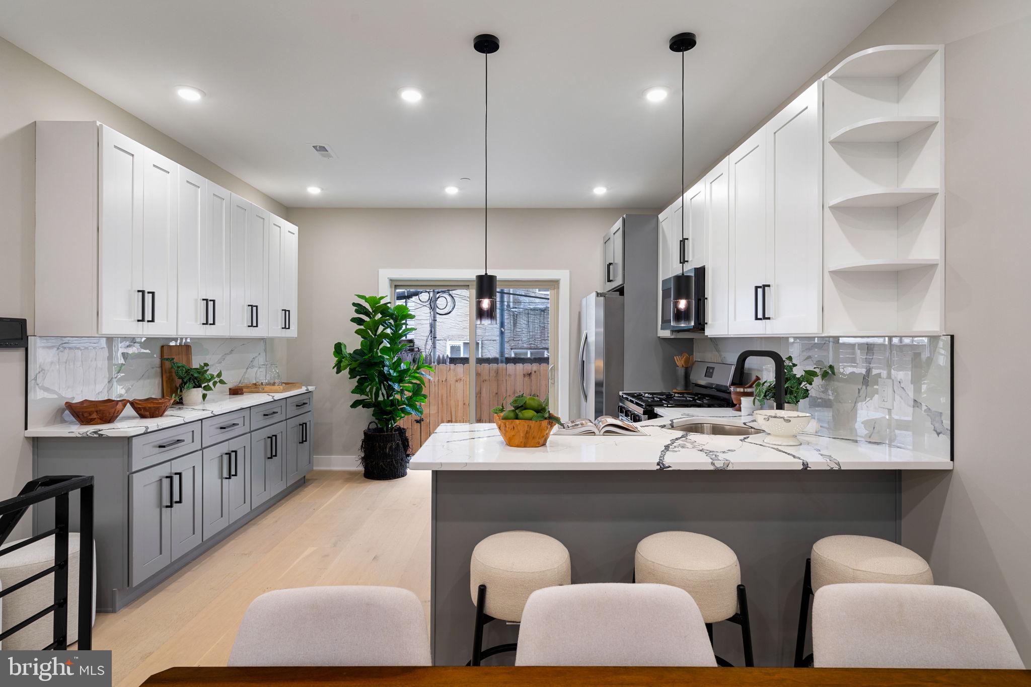 EAST PASSYUNK CROSSING - Residential