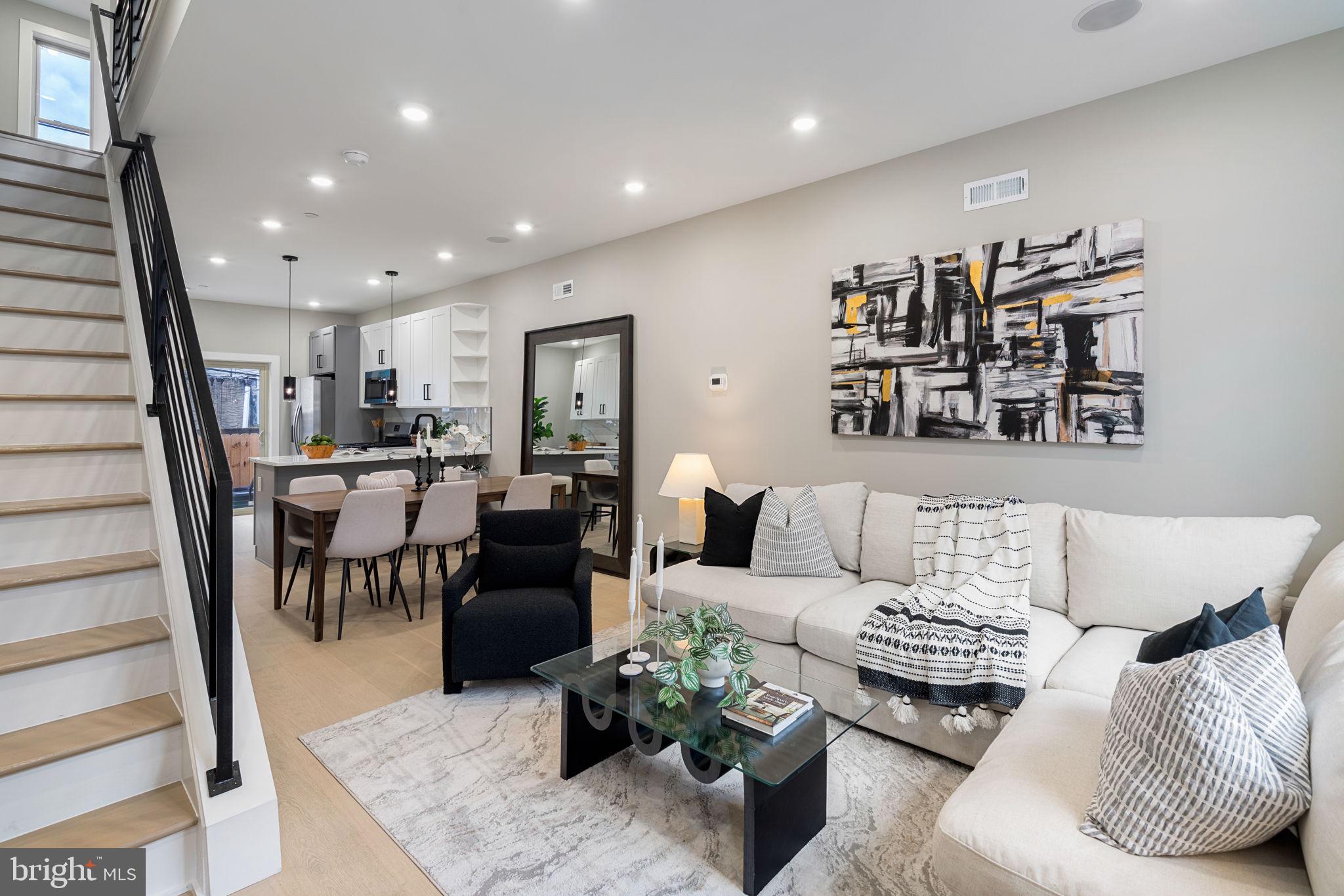 EAST PASSYUNK CROSSING - Residential