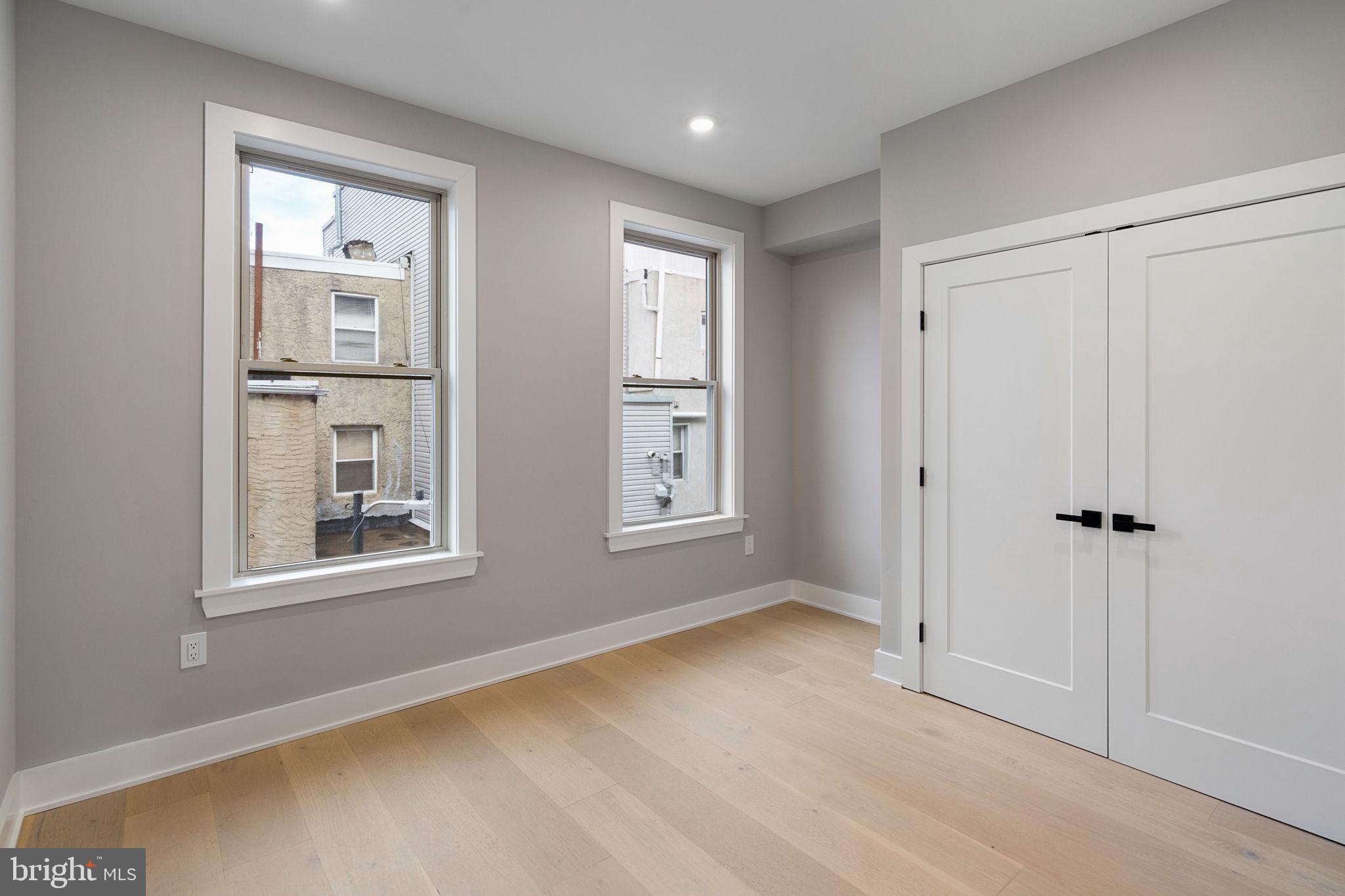 EAST PASSYUNK CROSSING - Residential