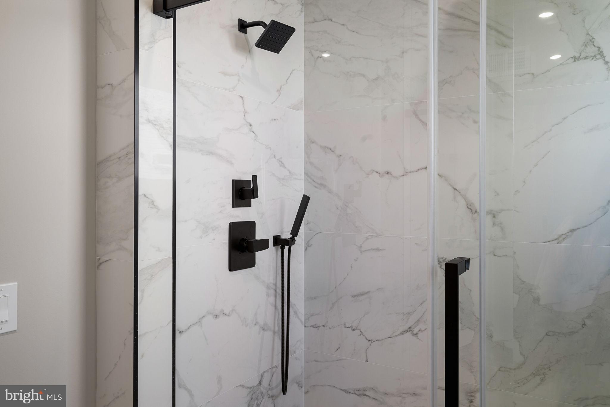 EAST PASSYUNK CROSSING - Residential