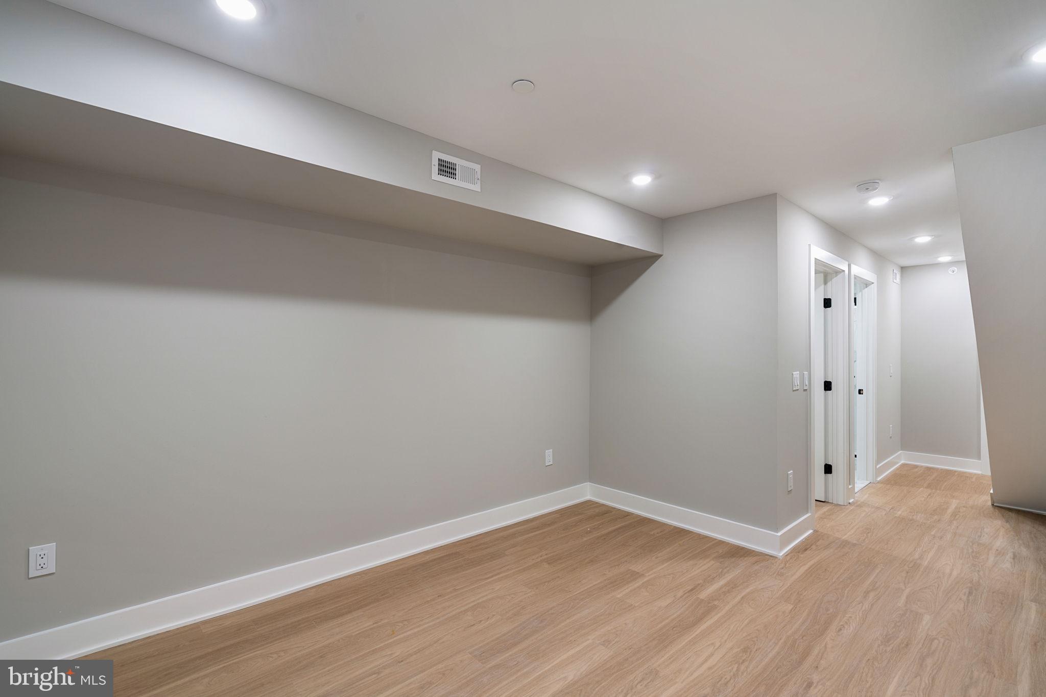 EAST PASSYUNK CROSSING - Residential