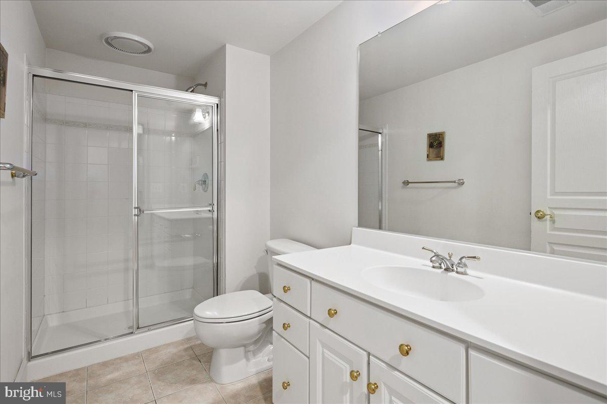 WILSHYRE OF MCLEAN - Residential