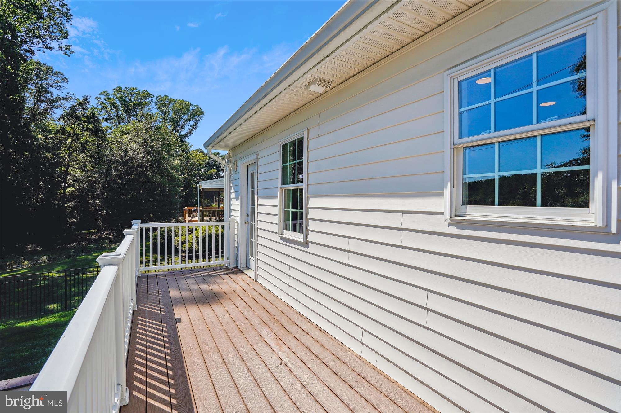 MC LEAN HAMLET - Residential