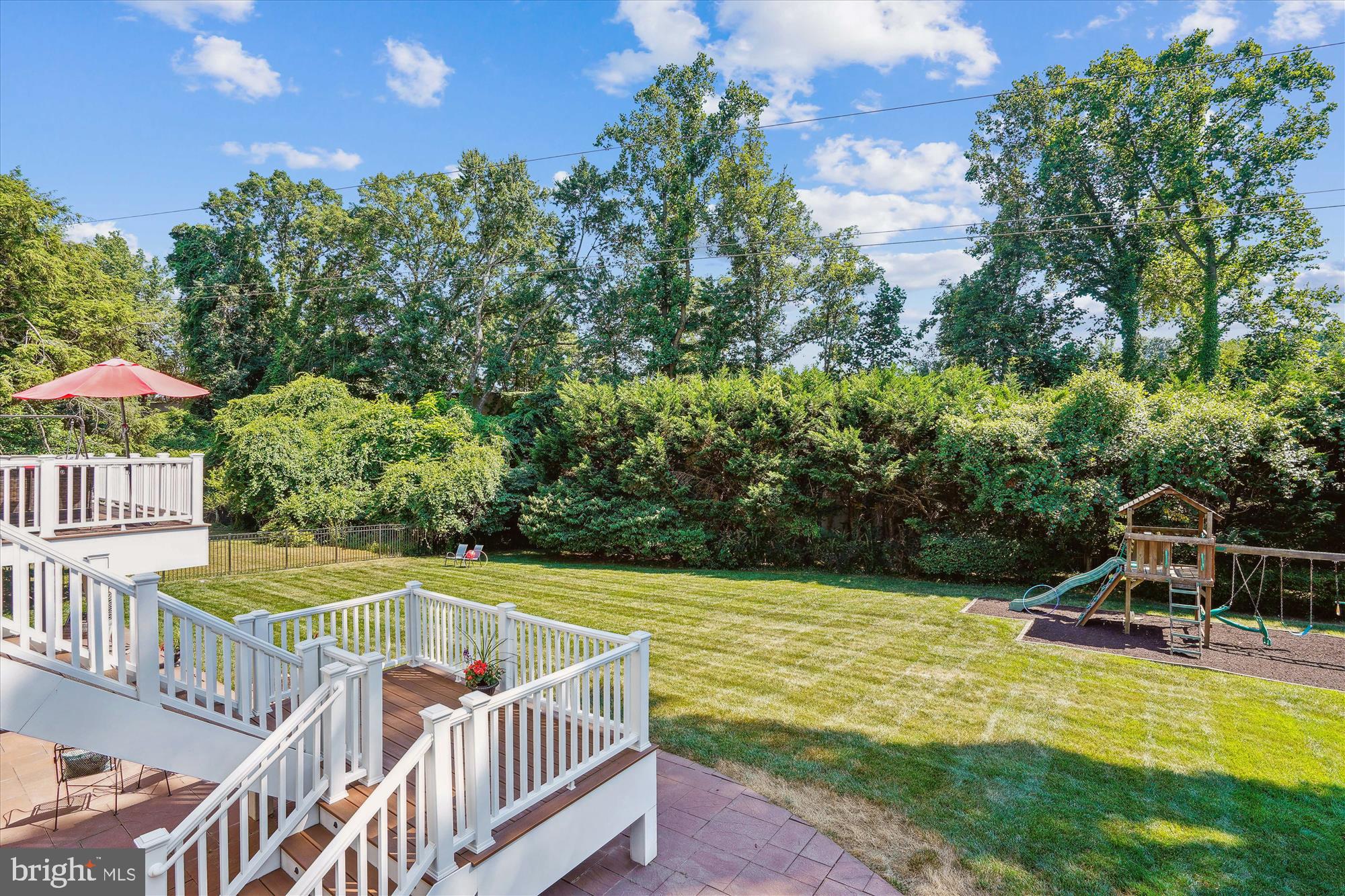 MC LEAN HAMLET - Residential