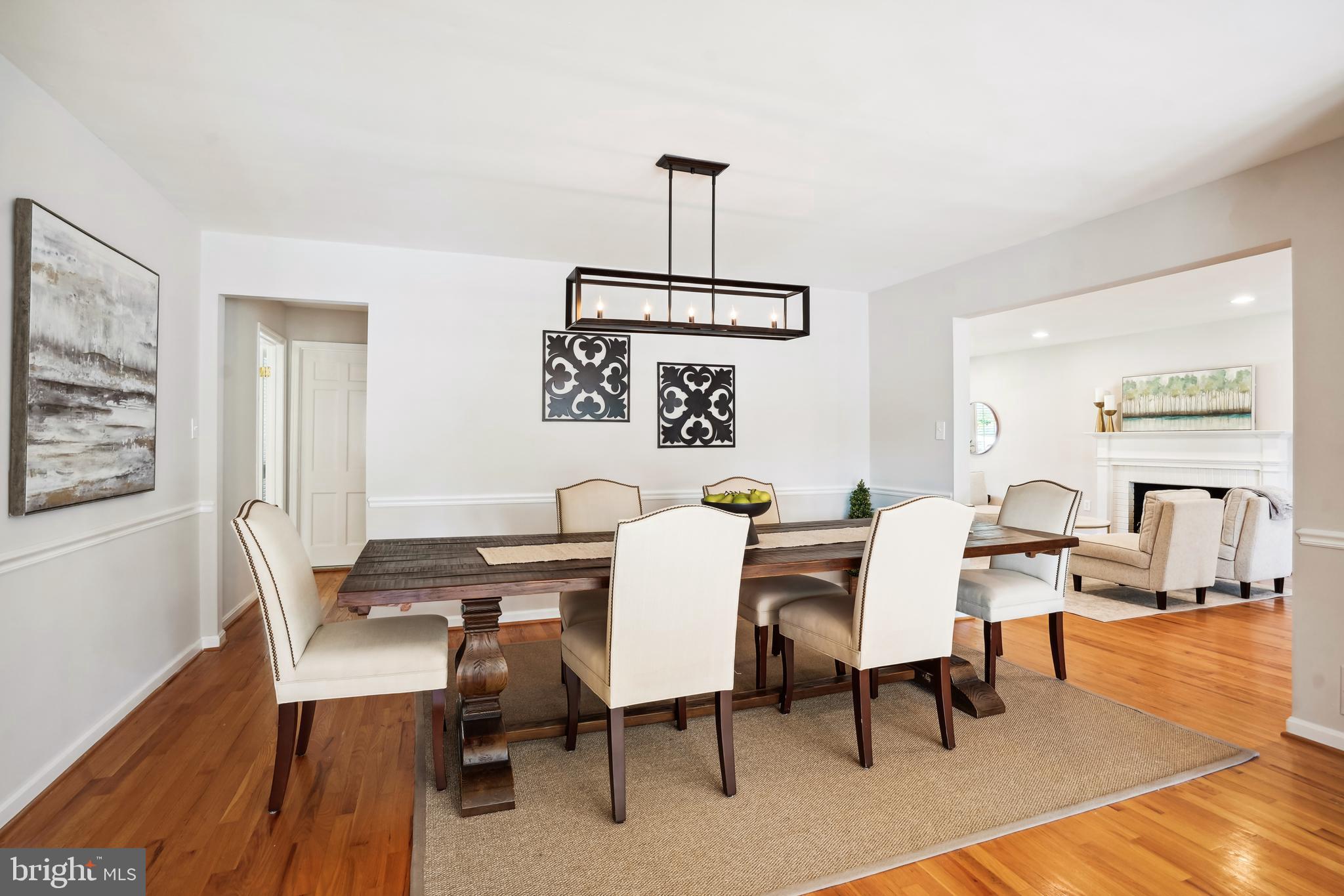 MC LEAN HAMLET - Residential