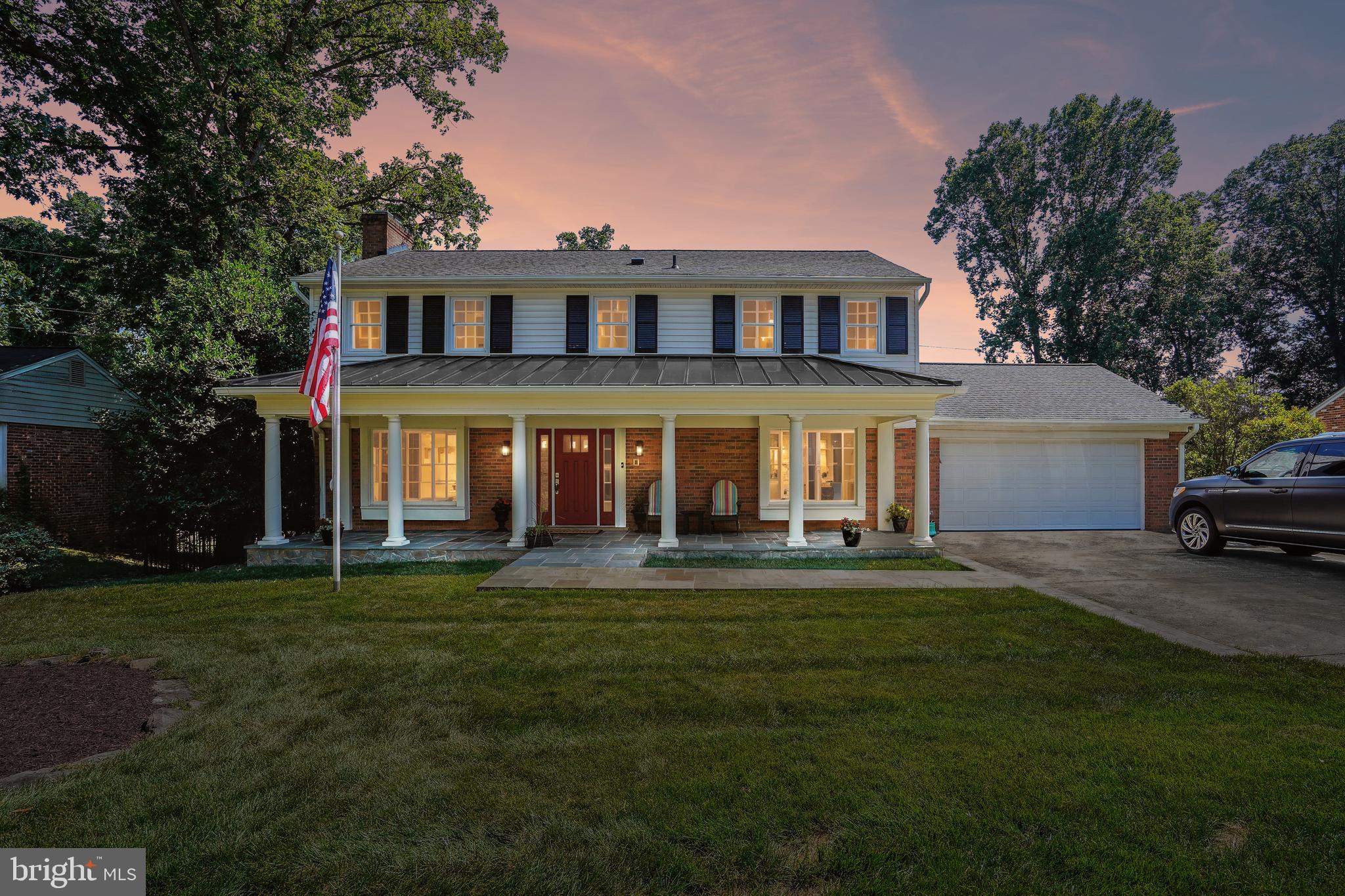 MC LEAN HAMLET - Residential