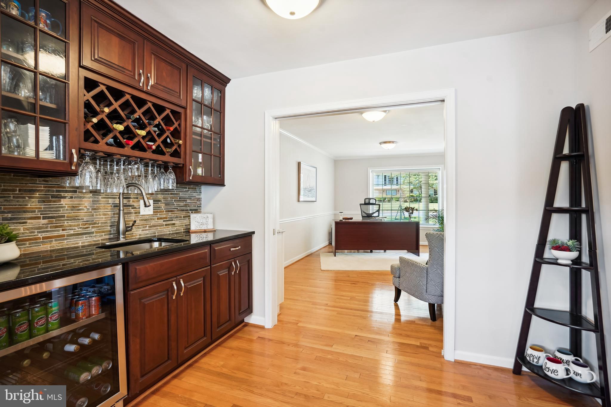 MC LEAN HAMLET - Residential