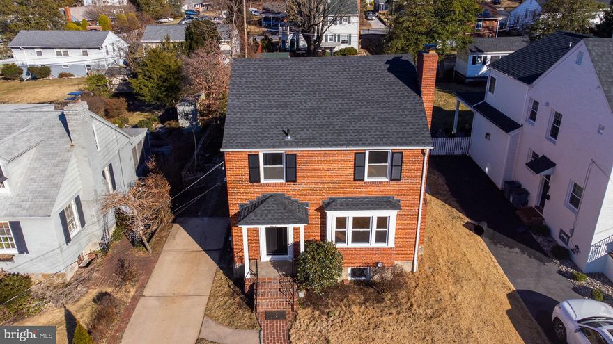 MUST SEE in desirable Loch Hill Community!
This 4 bedroom 2 1/2 Bath home is turn-key and ready for its new owner. 
 Freshly painted , gleaming hardwood floors throughout, wood burning fireplace ,
Kitchen has been nicely updated with granite countertops , backsplash, new cabinets ,stainless steel appliances, and a large dining area,
off the dining area  is a bright large  sunroom , perfect for enjoying your morning coffee or entertaining.
Upstairs has 3 large bedrooms ,updated full bathroom and  hardwood floors throughout.
Lower level has been completely renovated , freshly painted , new carpet installed on steps leading down ,
updated half bath . A large bedroom around the corner with a gorgeous full bath and walk in closet. 
The Lower level  could easily be converted into a separate apartment. 
Large fully fenced back yard perfect for cook-outs and entertaining. 
Everything has been updated in this home , New 200amp electric service  , NEW ROOF , all updated plumping . 
Your home is waiting for you .