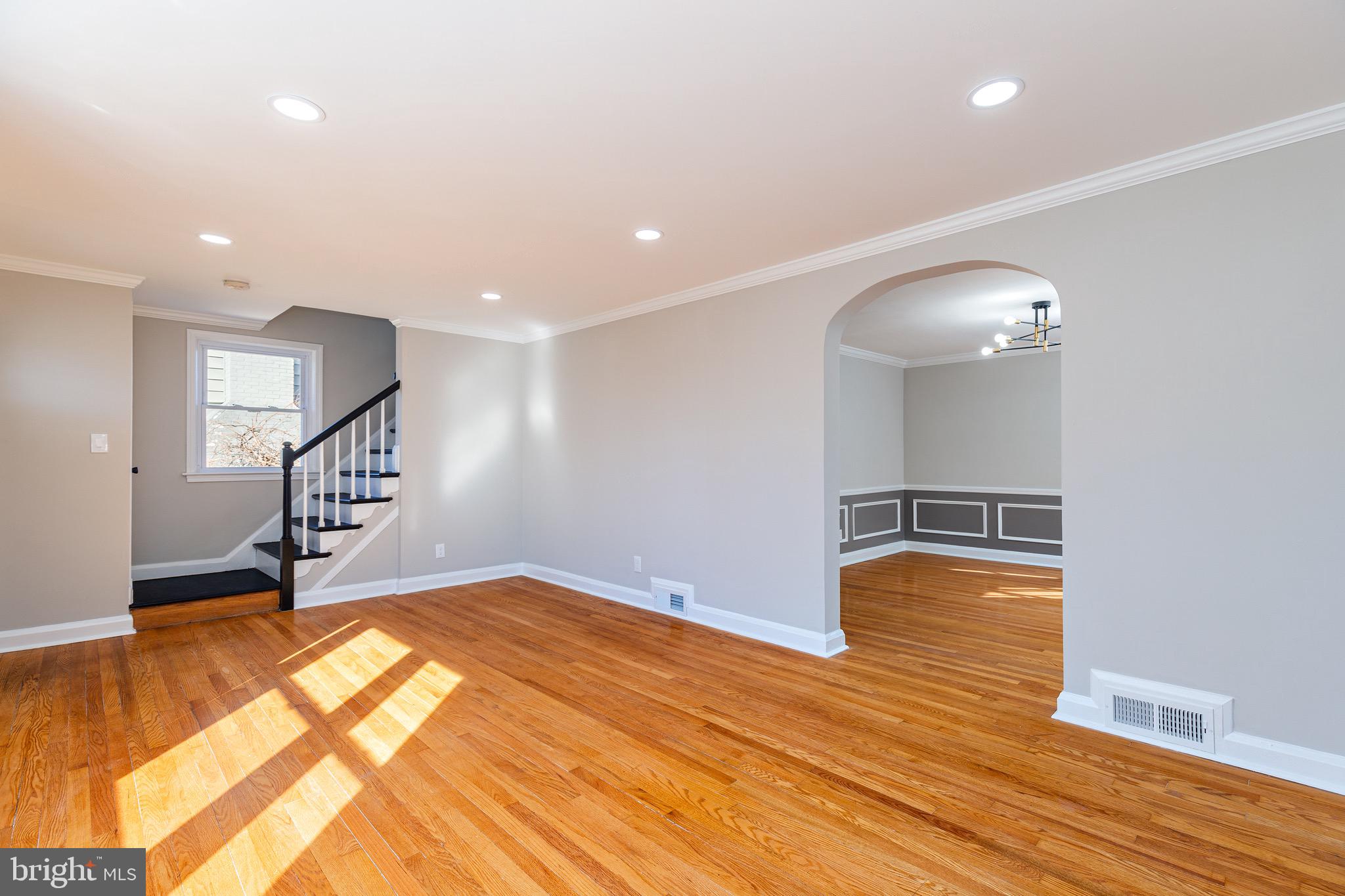 LOCH HILL - Residential