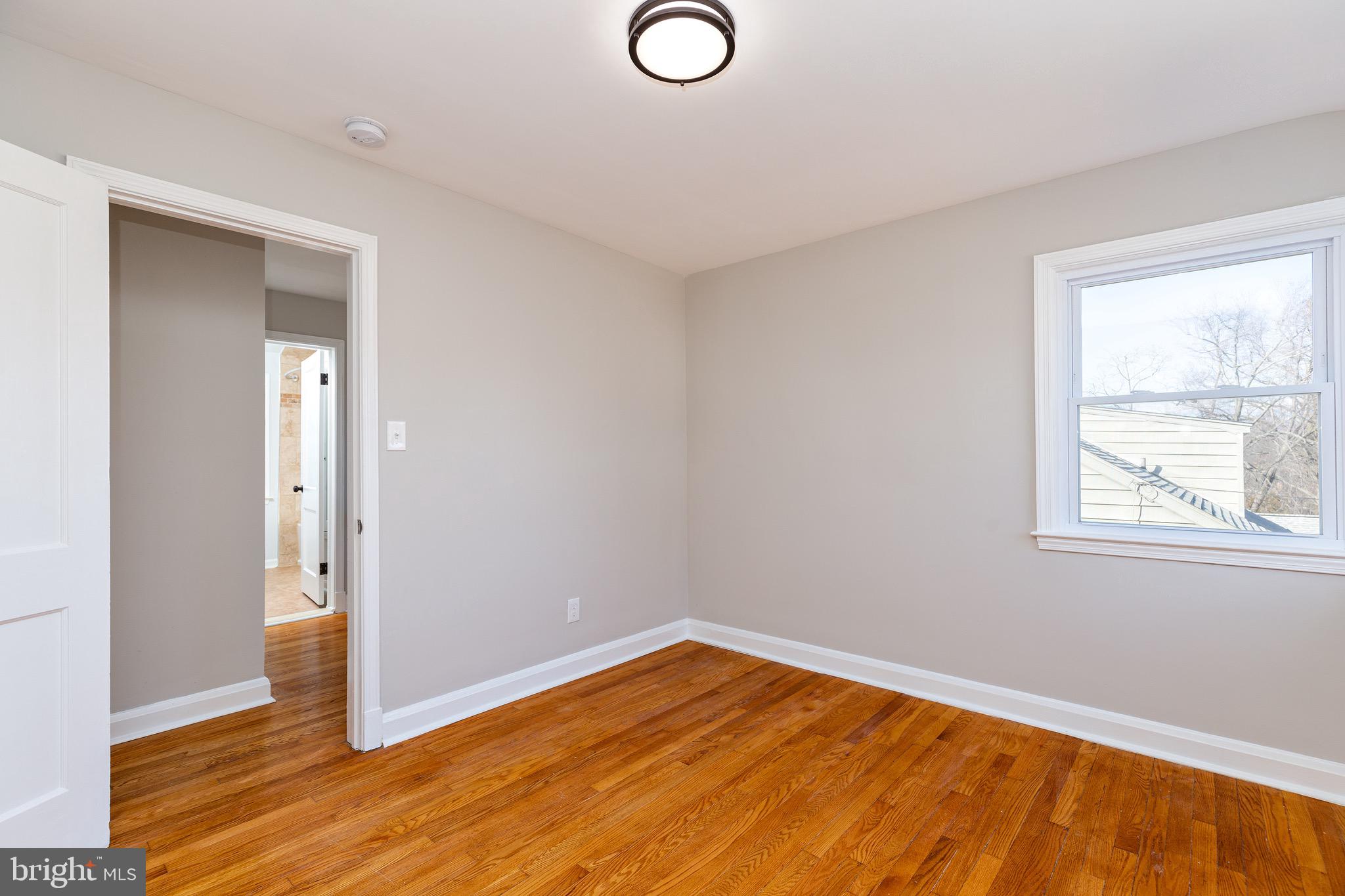 LOCH HILL - Residential