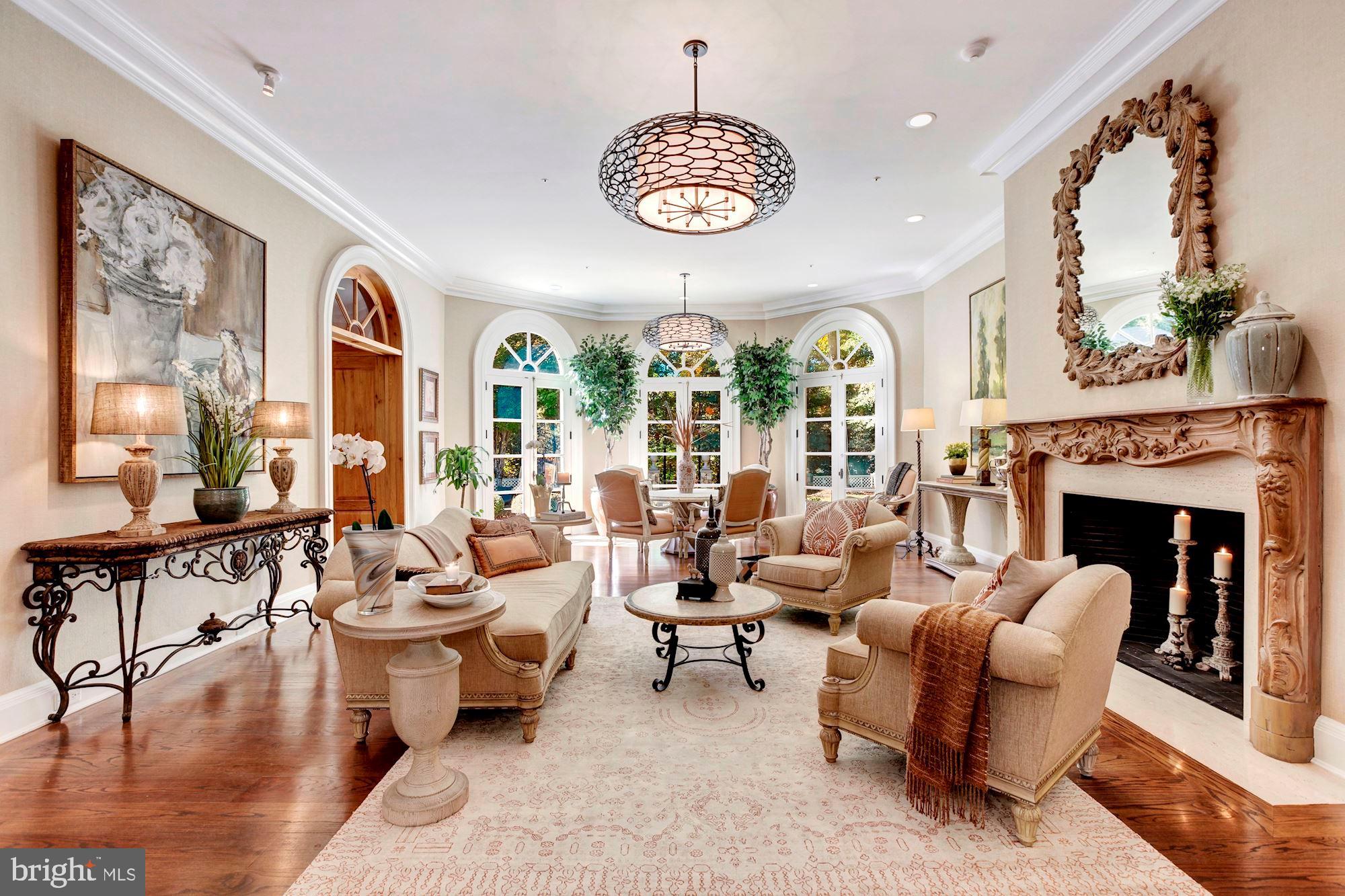 BRADLEY HILLS GROVE - Residential