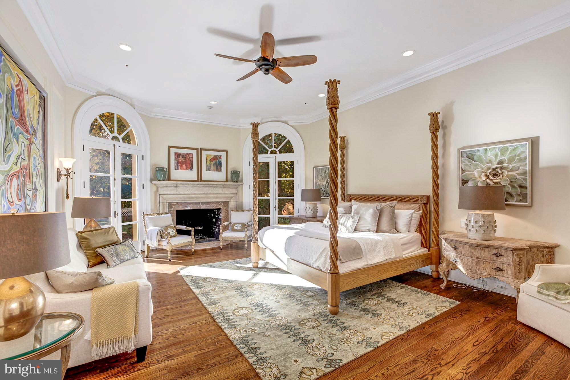 BRADLEY HILLS GROVE - Residential