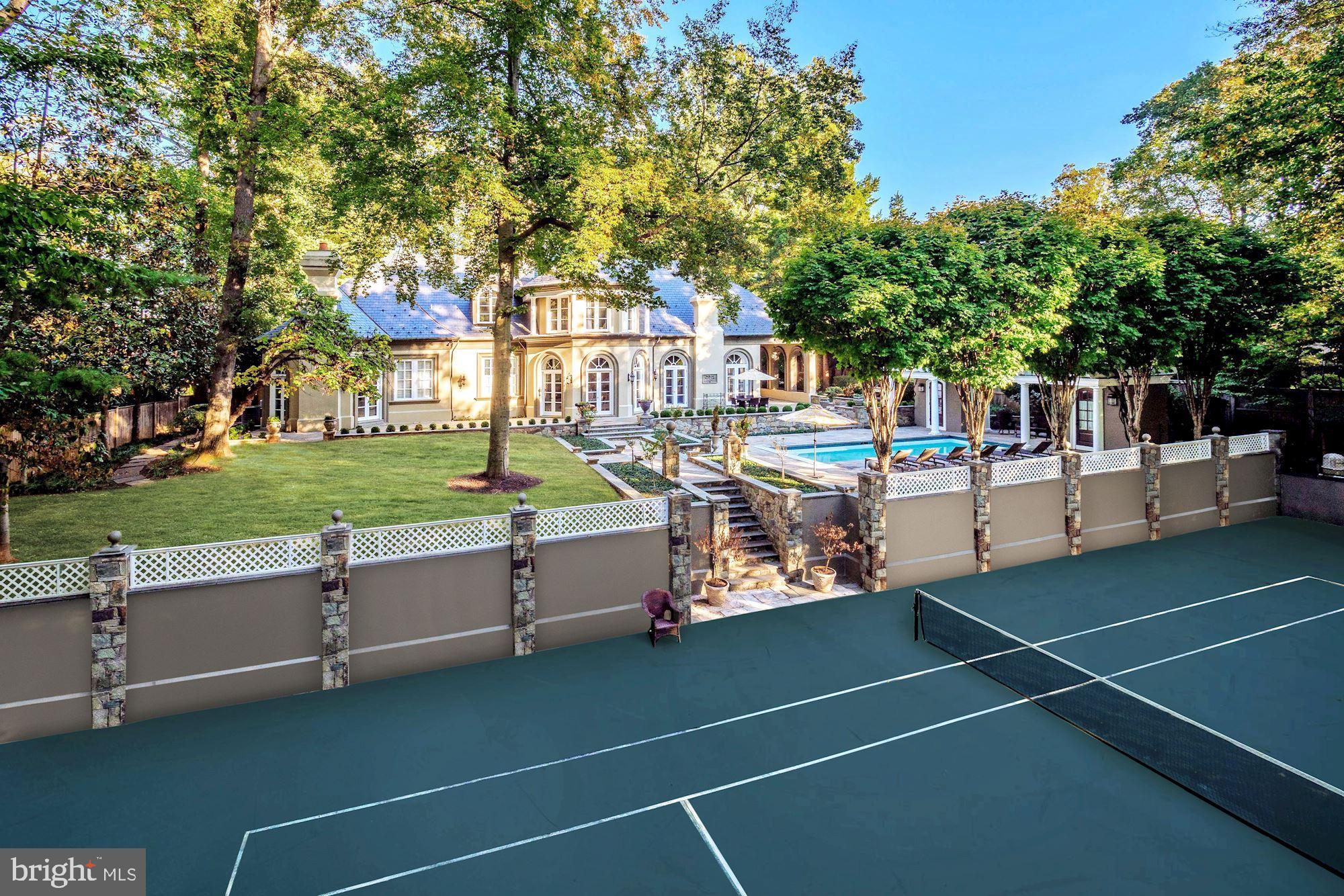 BRADLEY HILLS GROVE - Residential