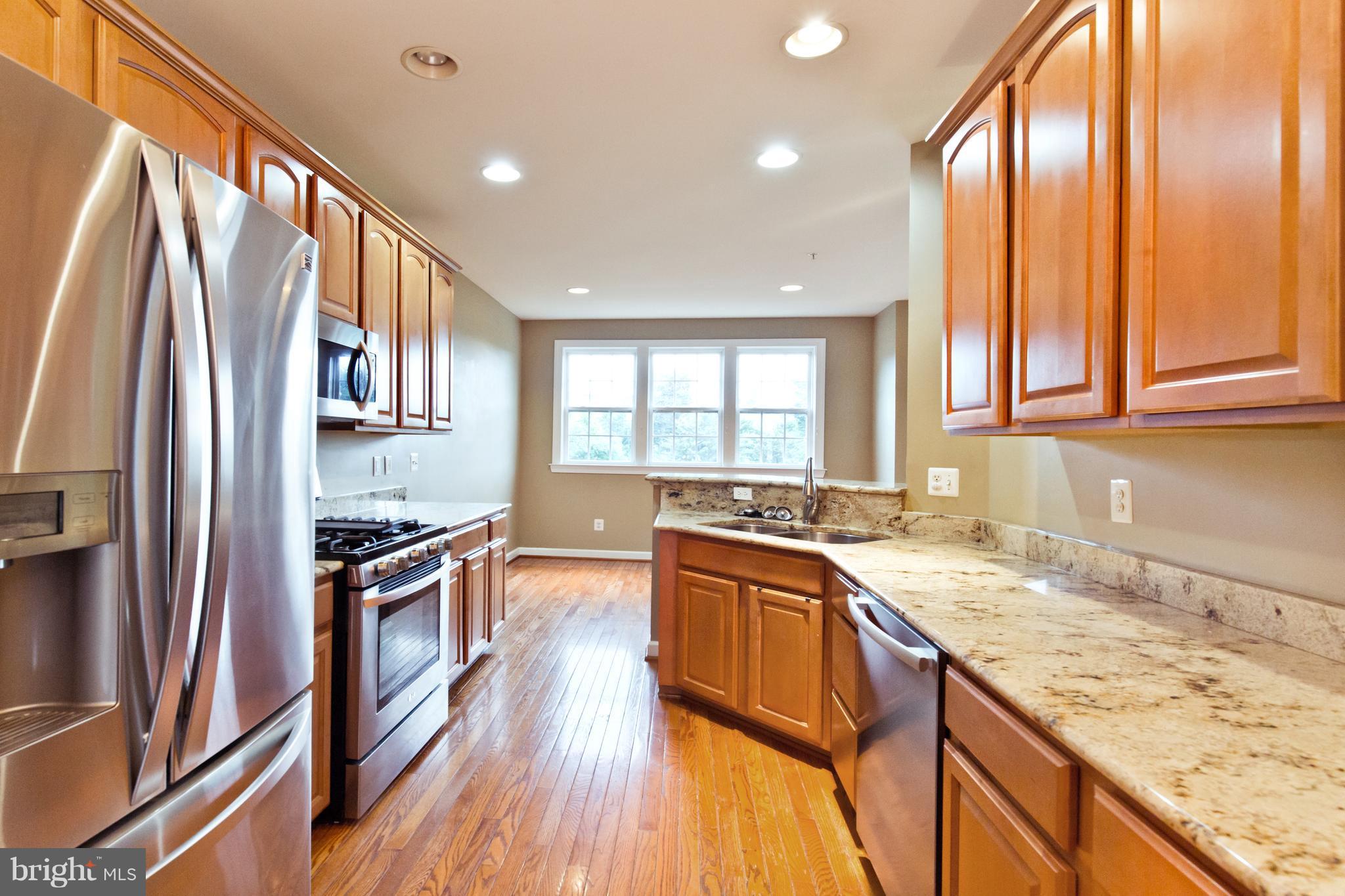 EDWARDS LANDING - Residential