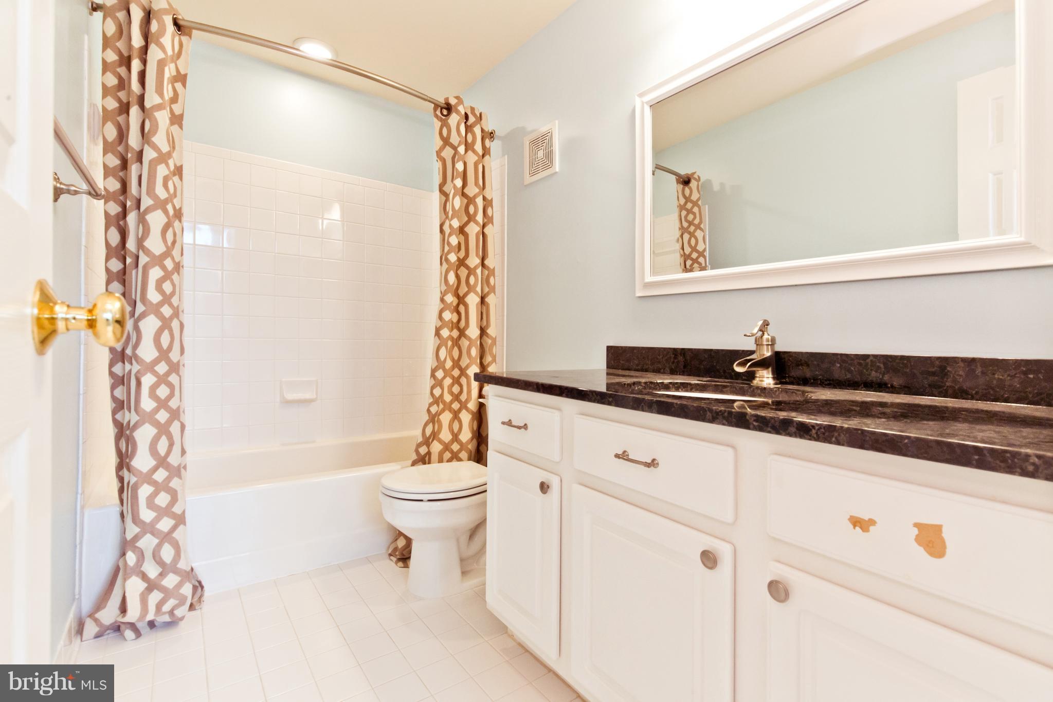 EDWARDS LANDING - Residential