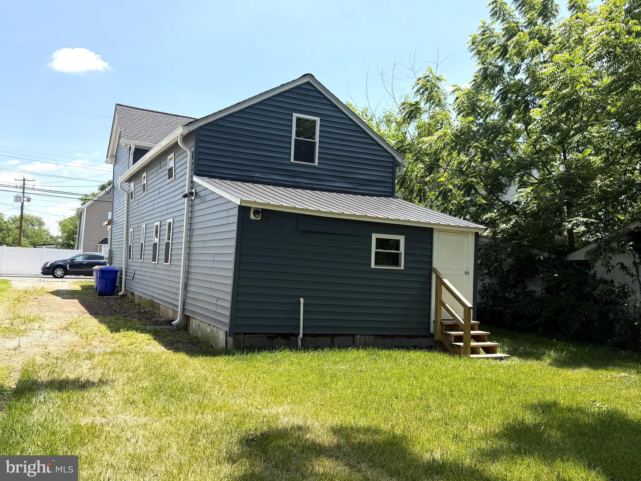 123 FLEMING STREET