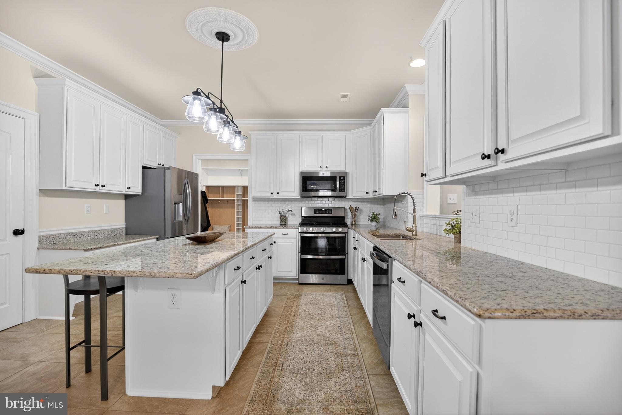 PHEASANT POINTE - Residential