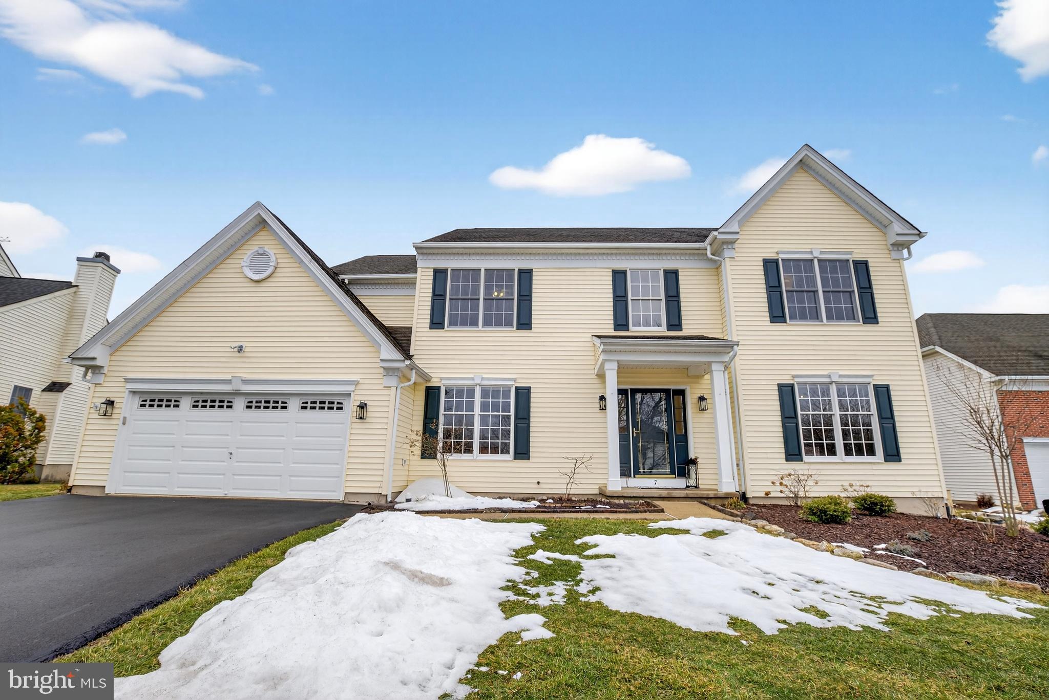 PHEASANT POINTE - Residential