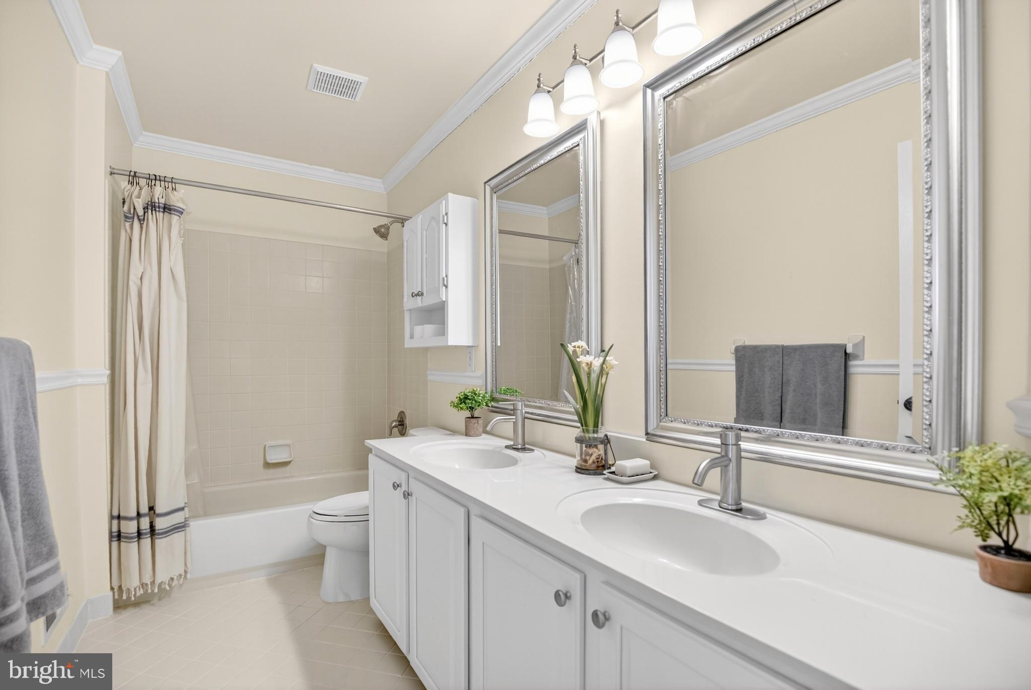 PHEASANT POINTE - Residential