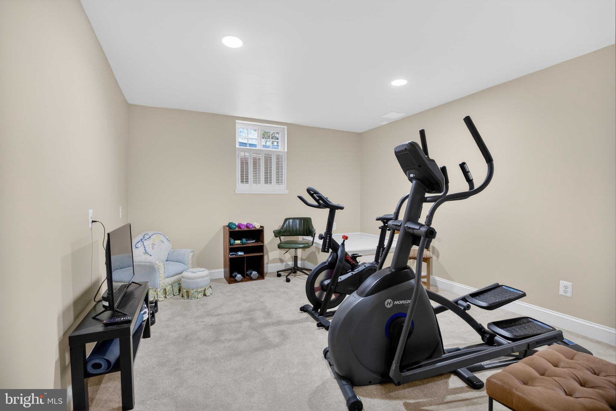 PHEASANT POINTE - Residential