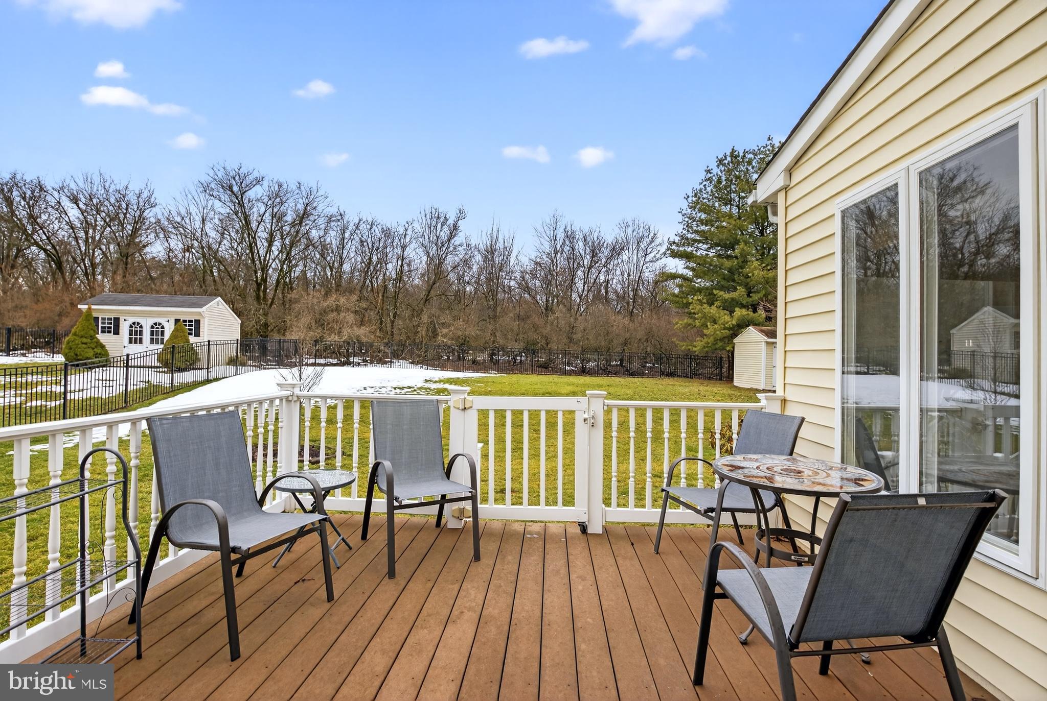 PHEASANT POINTE - Residential