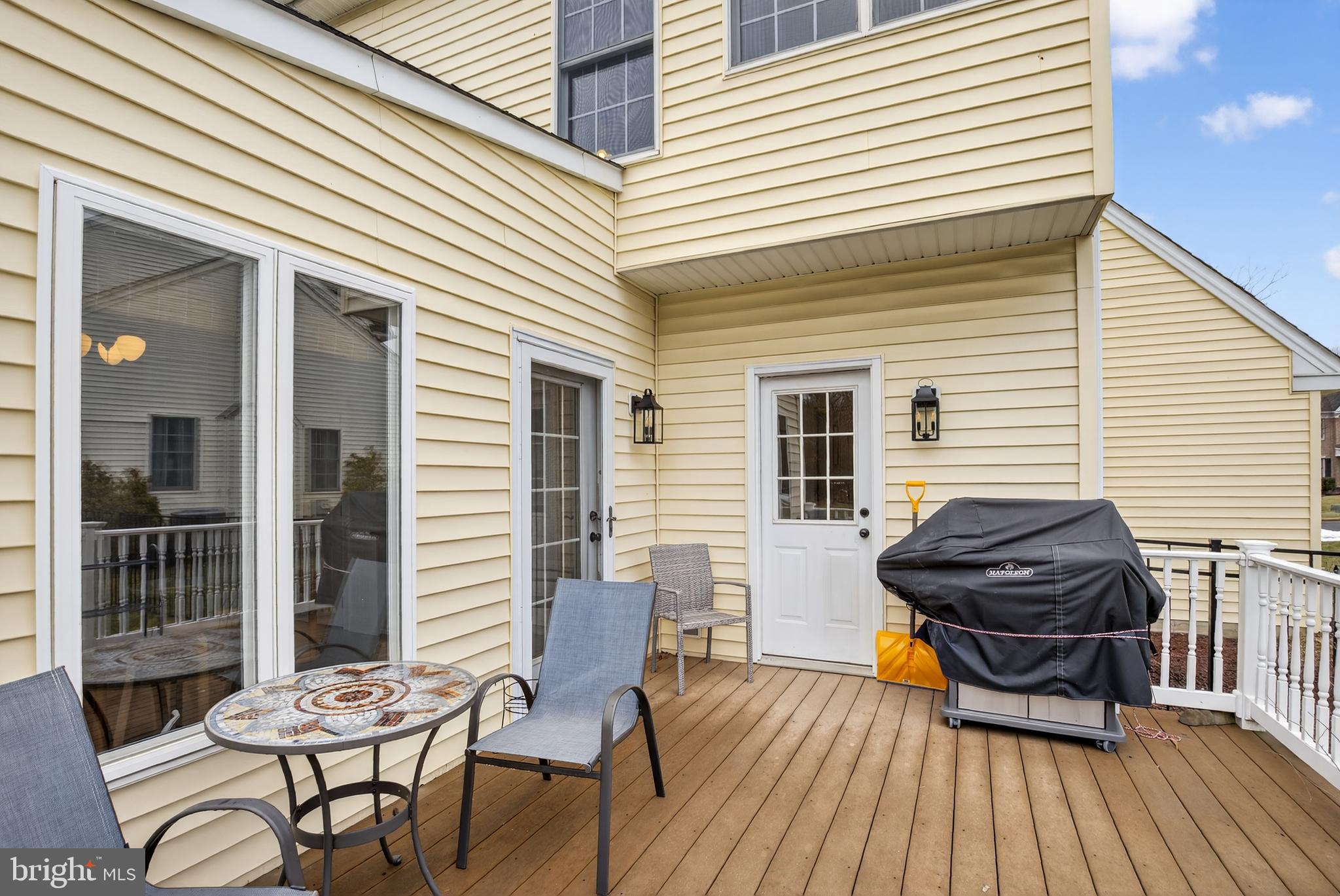 PHEASANT POINTE - Residential