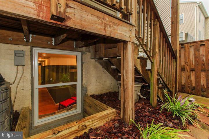 VIRGINIA GARDENS - Residential Lease