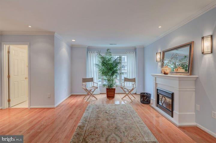 VIRGINIA GARDENS - Residential Lease