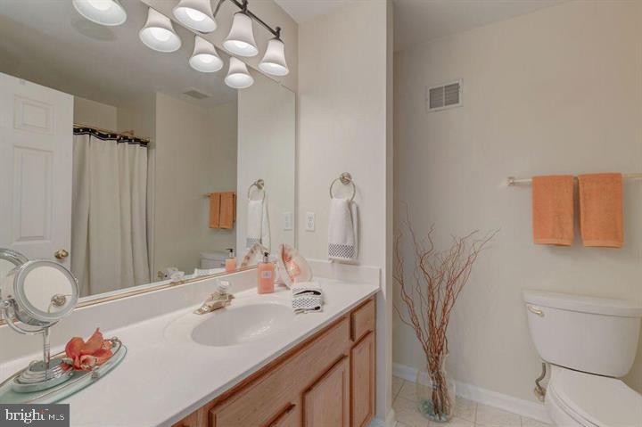 VIRGINIA GARDENS - Residential Lease