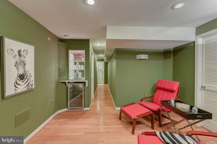 VIRGINIA GARDENS - Residential Lease