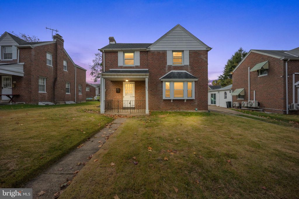 Photo of 908 Fanshawe Street, PHILADELPHIA, PA 19111 (MLS # PAPH2554882)