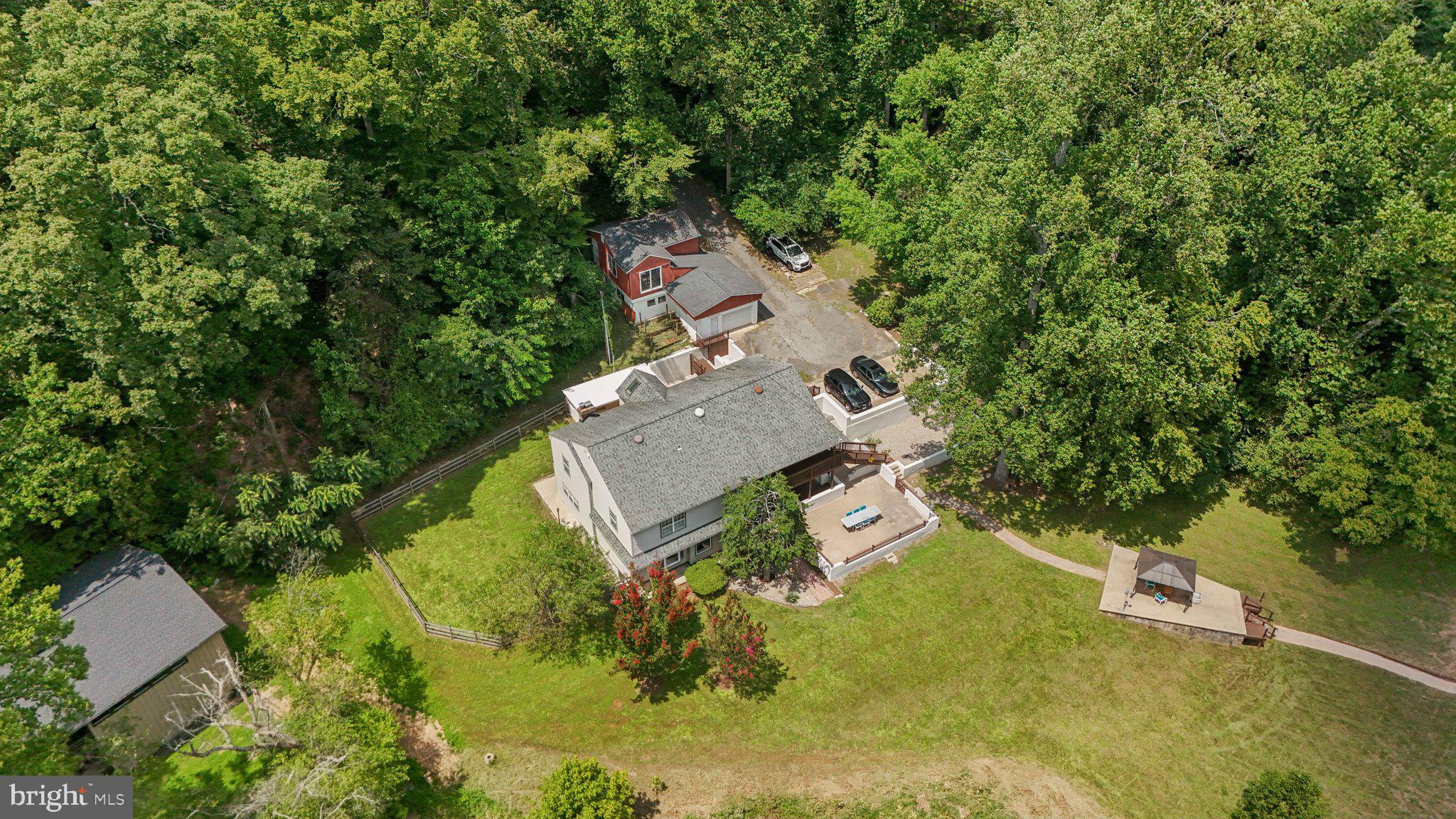 BROWN & HOOFF - Residential