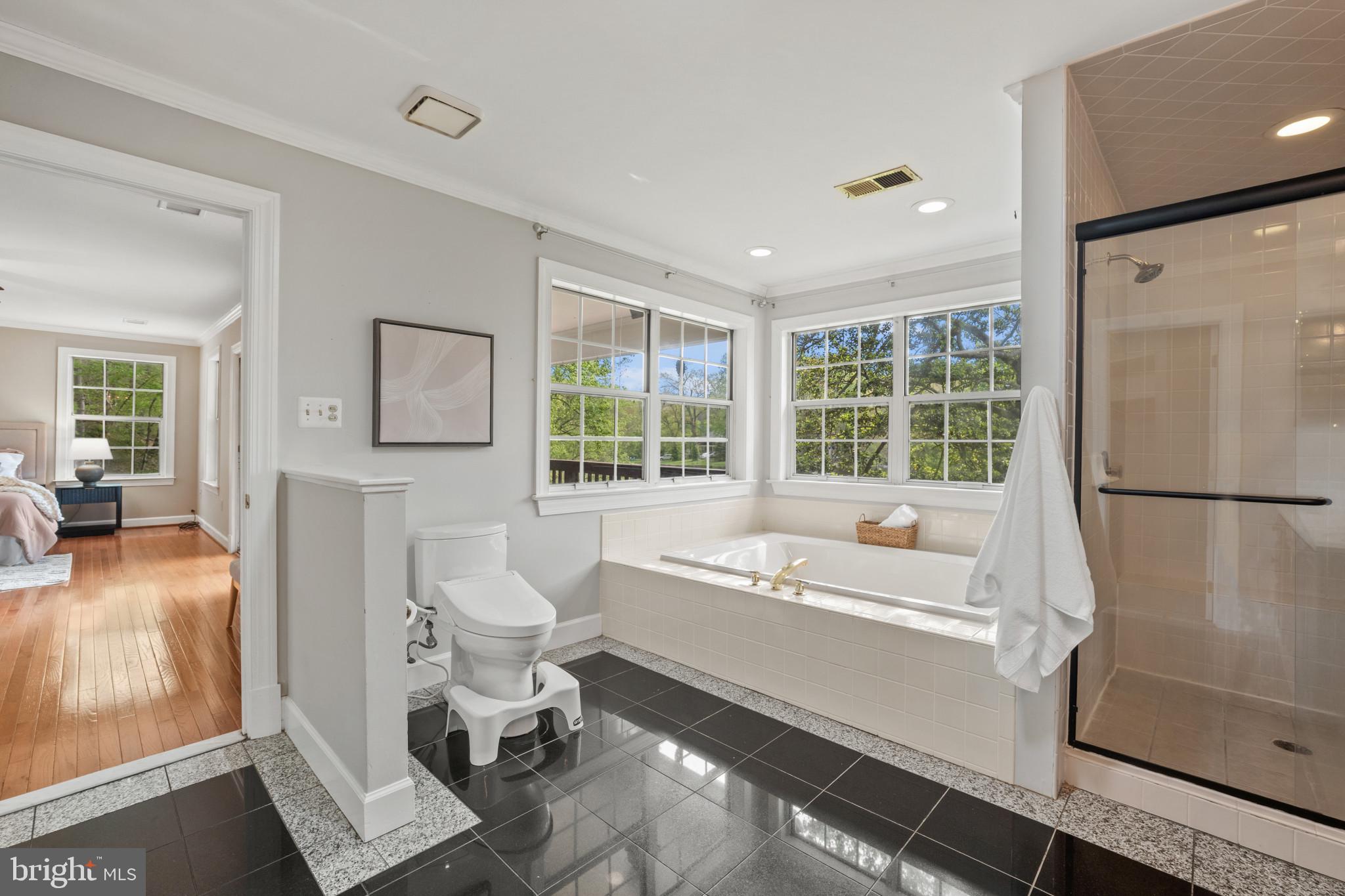 BROWN & HOOFF - Residential