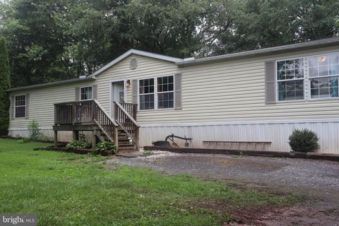 Photo of 945 & 955 HOPE AVE, LITITZ, PA 17543 (MLS # PALA2036996)