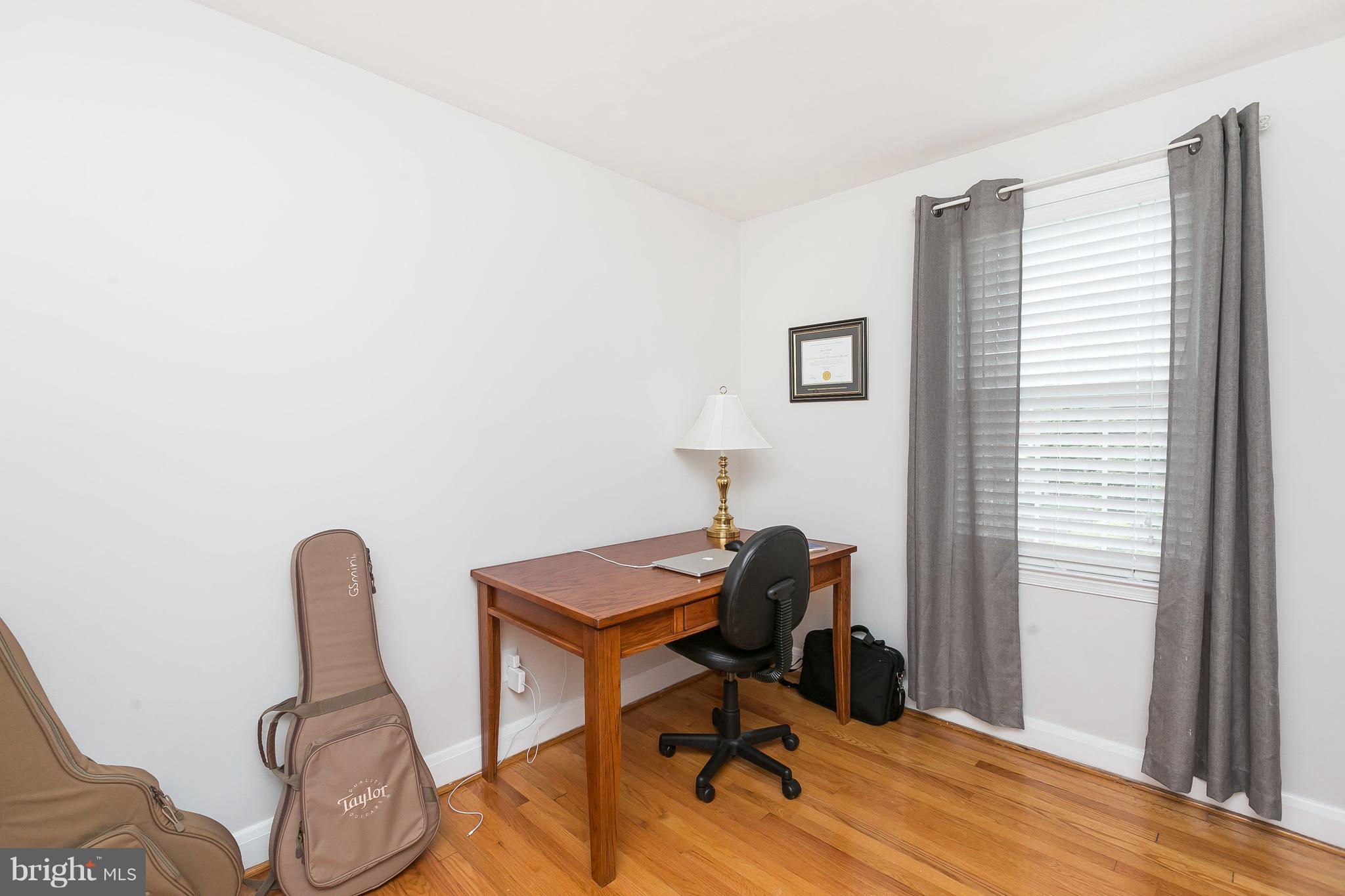 LOCH RAVEN MANOR - Residential