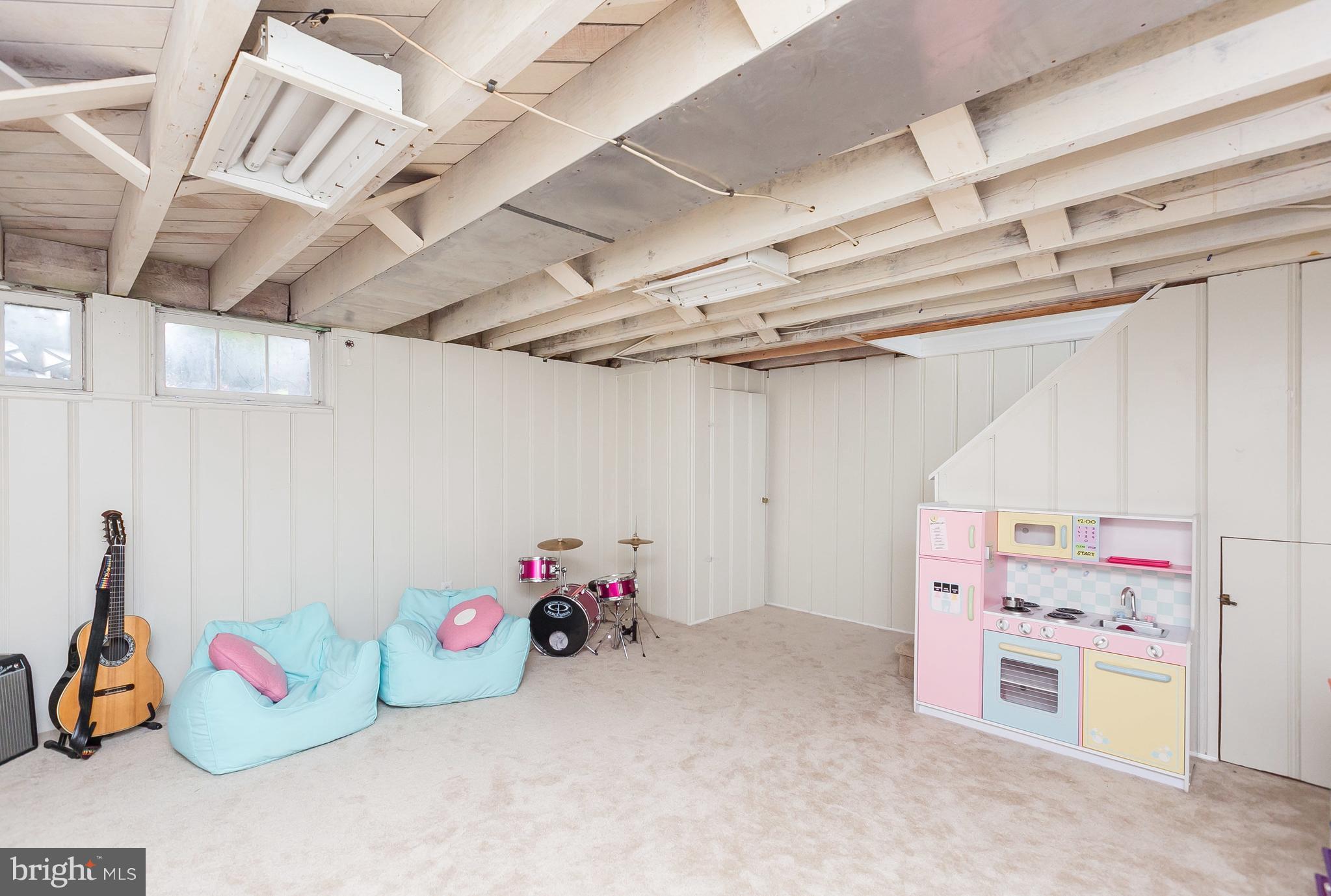 LOCH RAVEN MANOR - Residential