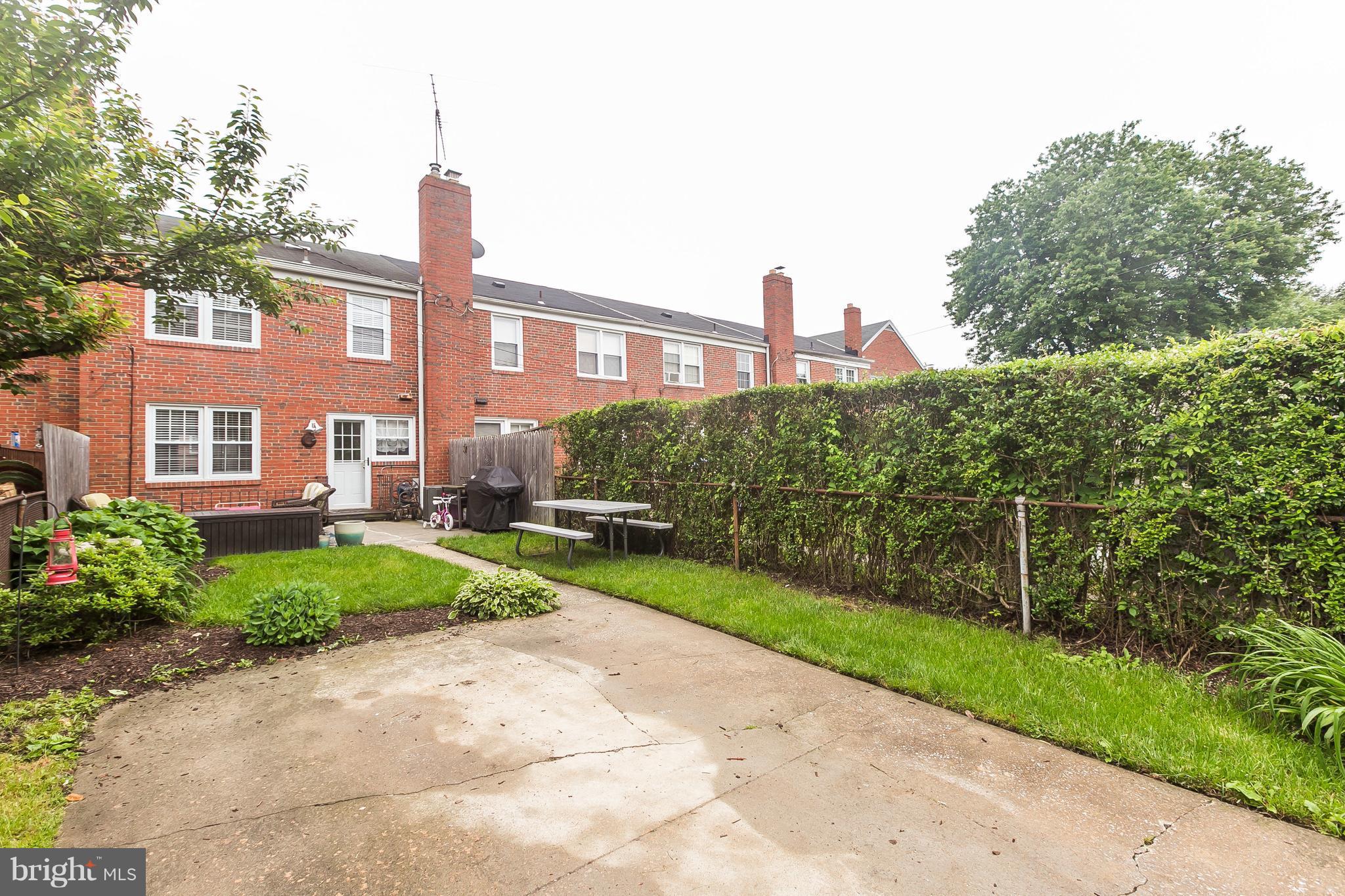 LOCH RAVEN MANOR - Residential