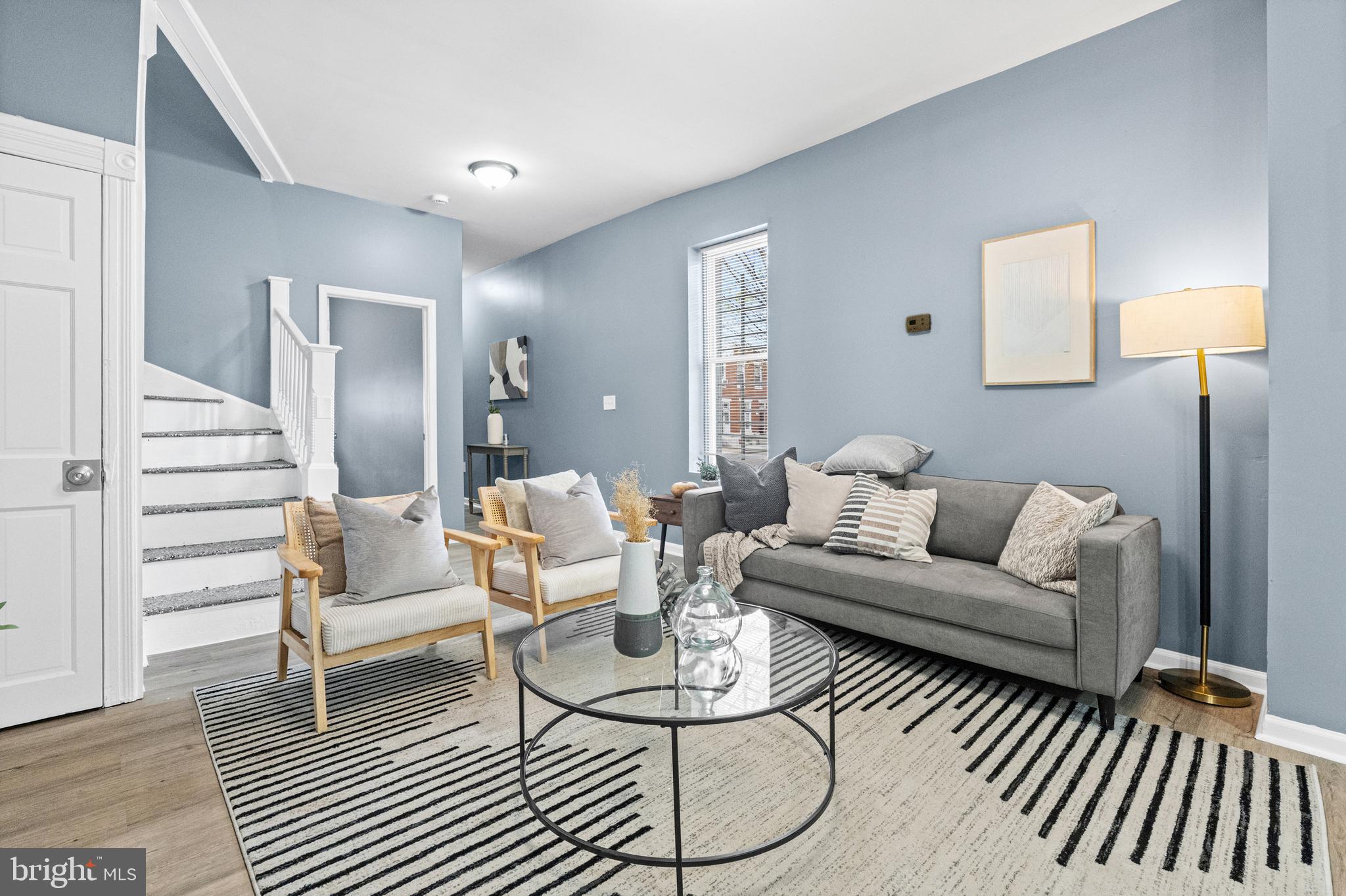 ELLWOOD PARK - Residential